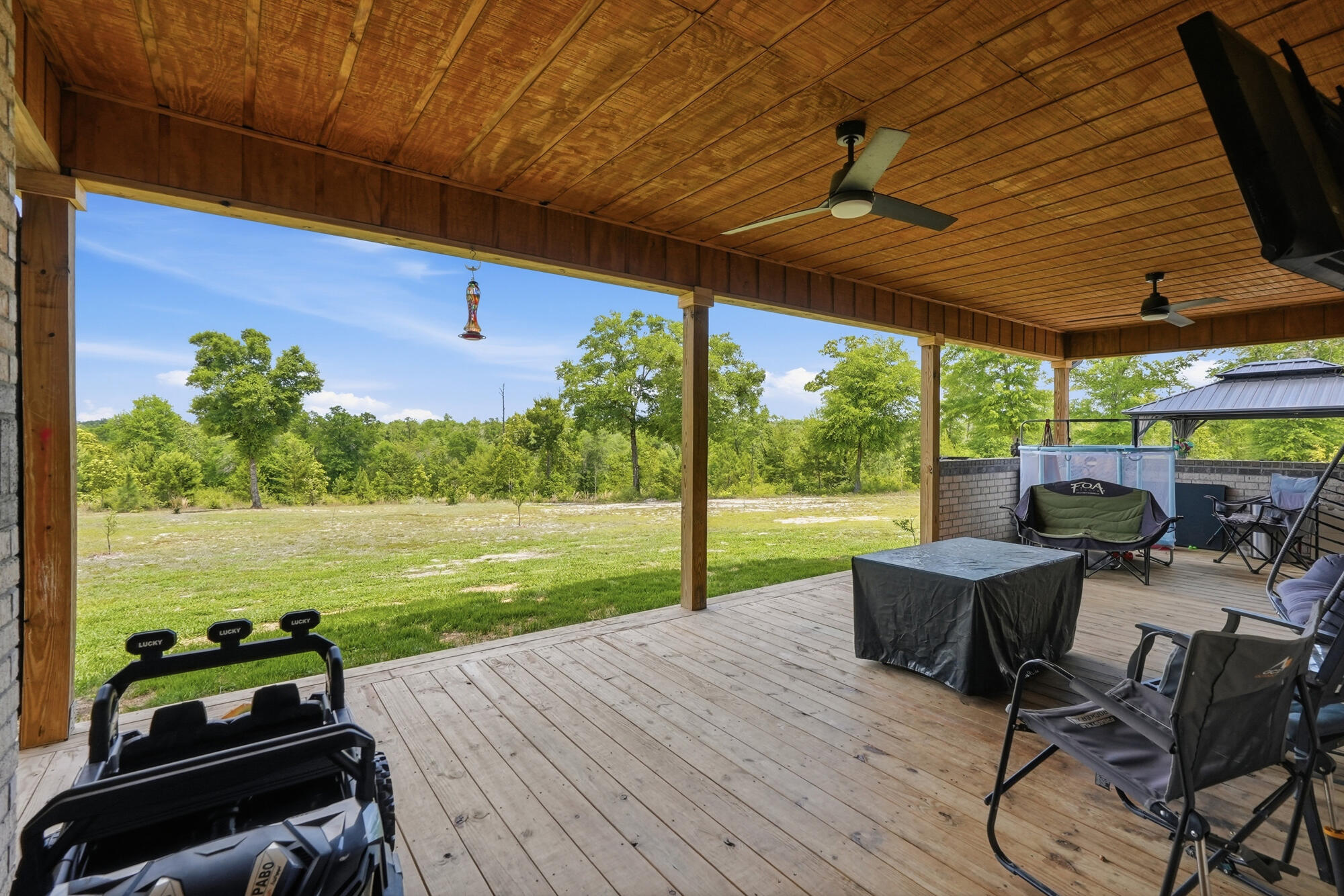 NO RECORDED SUBDIVISION - Residential