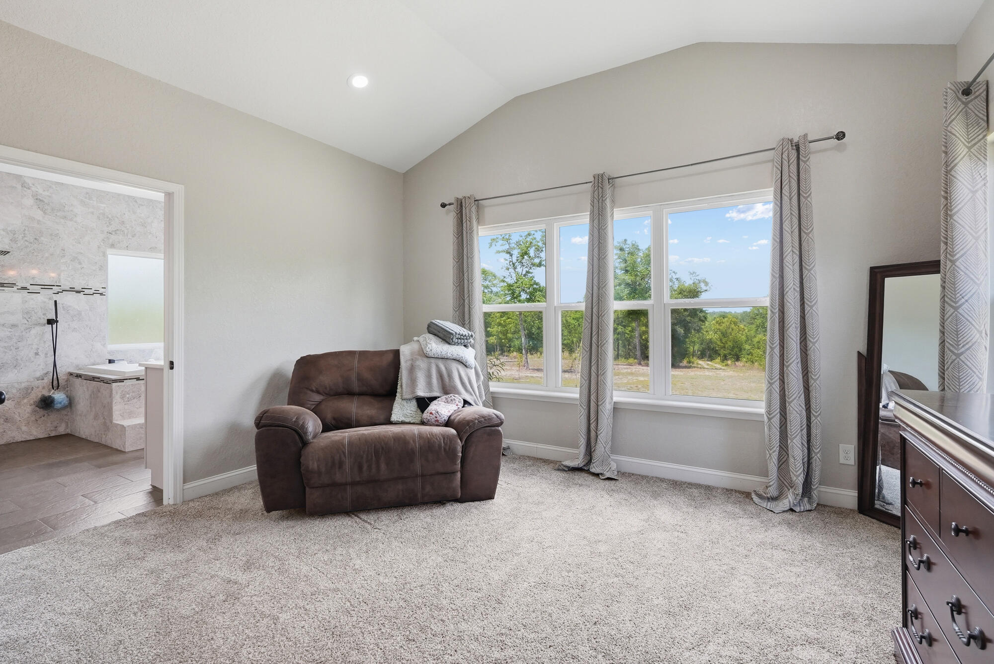 NO RECORDED SUBDIVISION - Residential