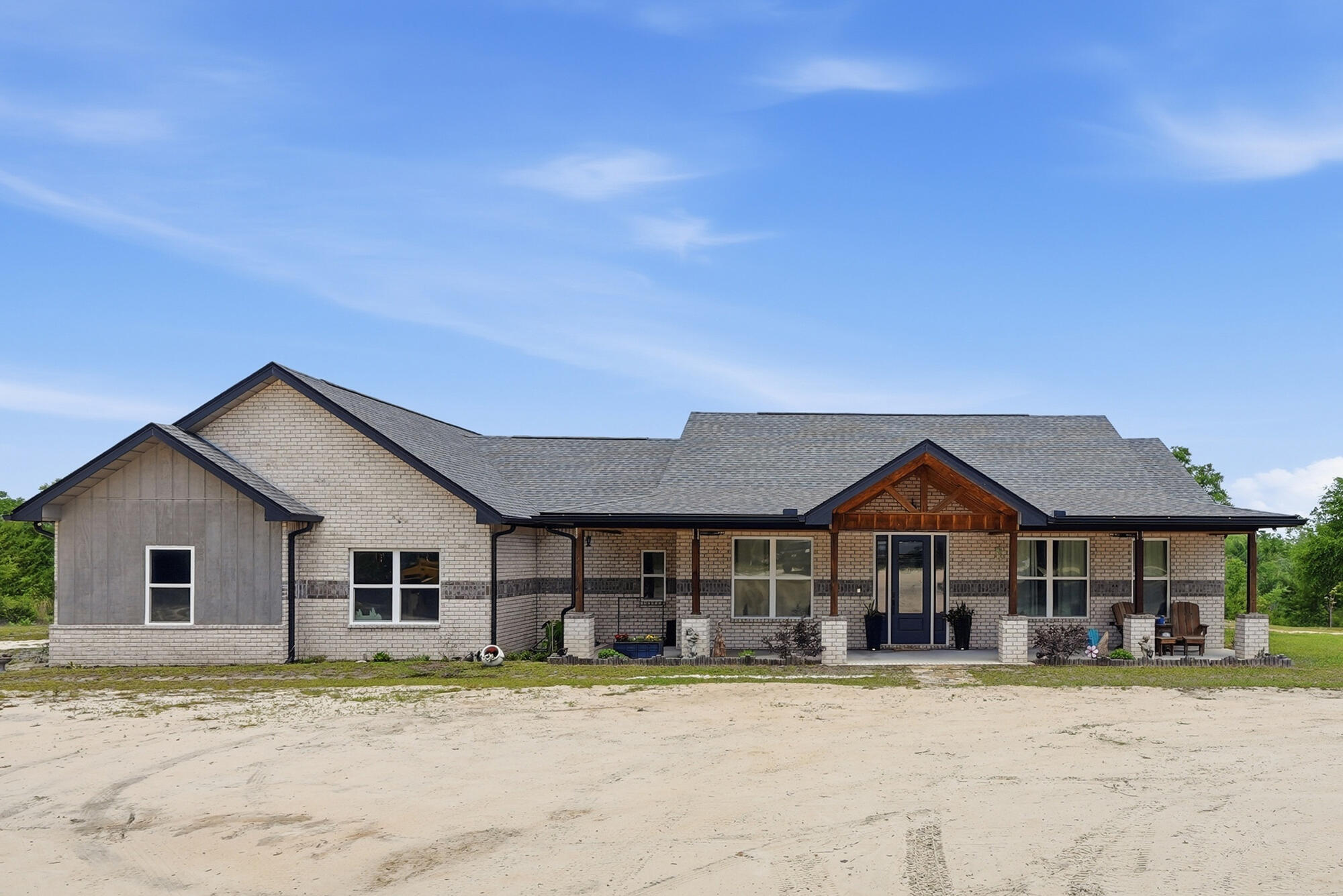 NO RECORDED SUBDIVISION - Residential