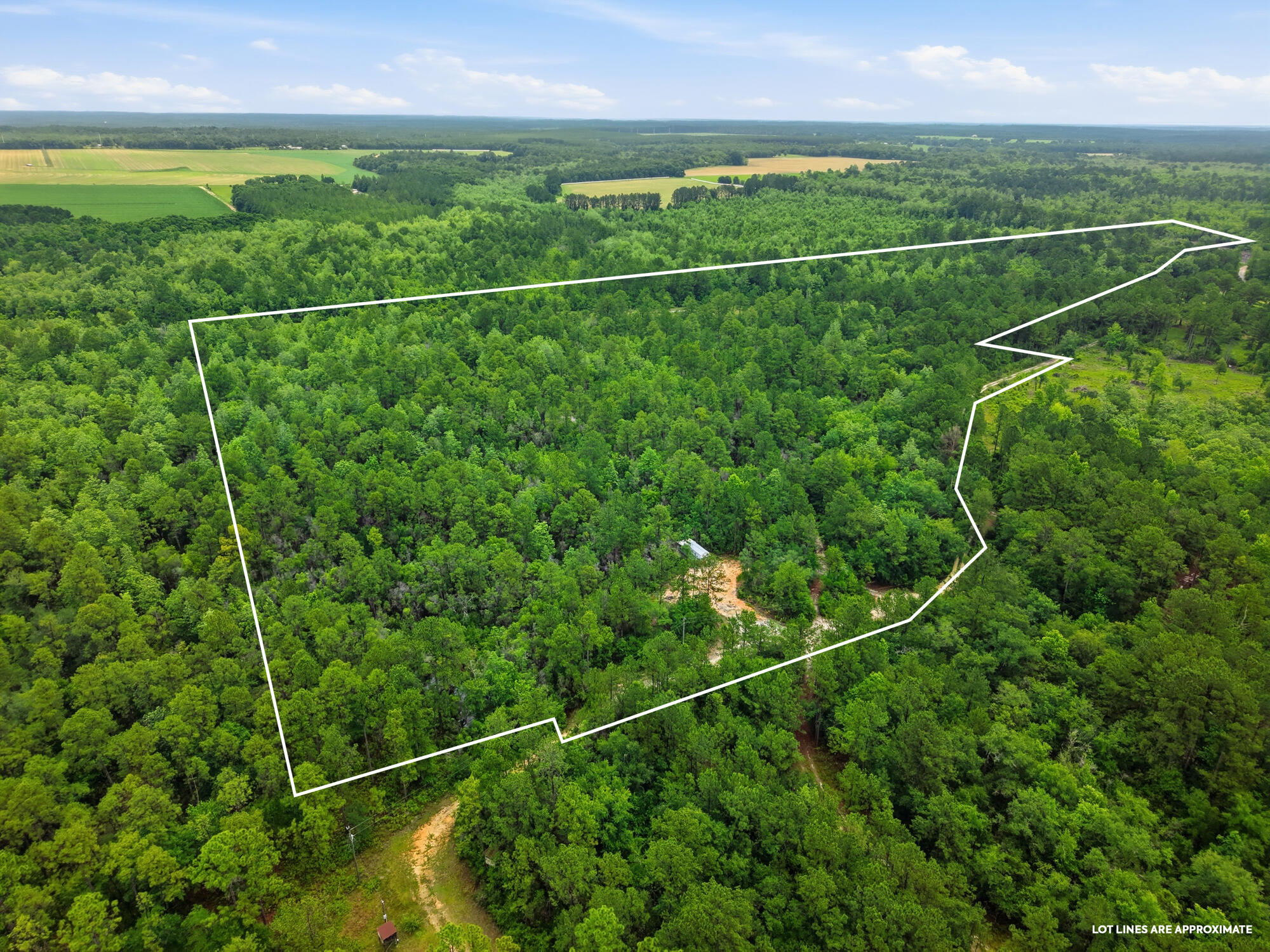 NO RECORDED SUBDIVISION - Residential