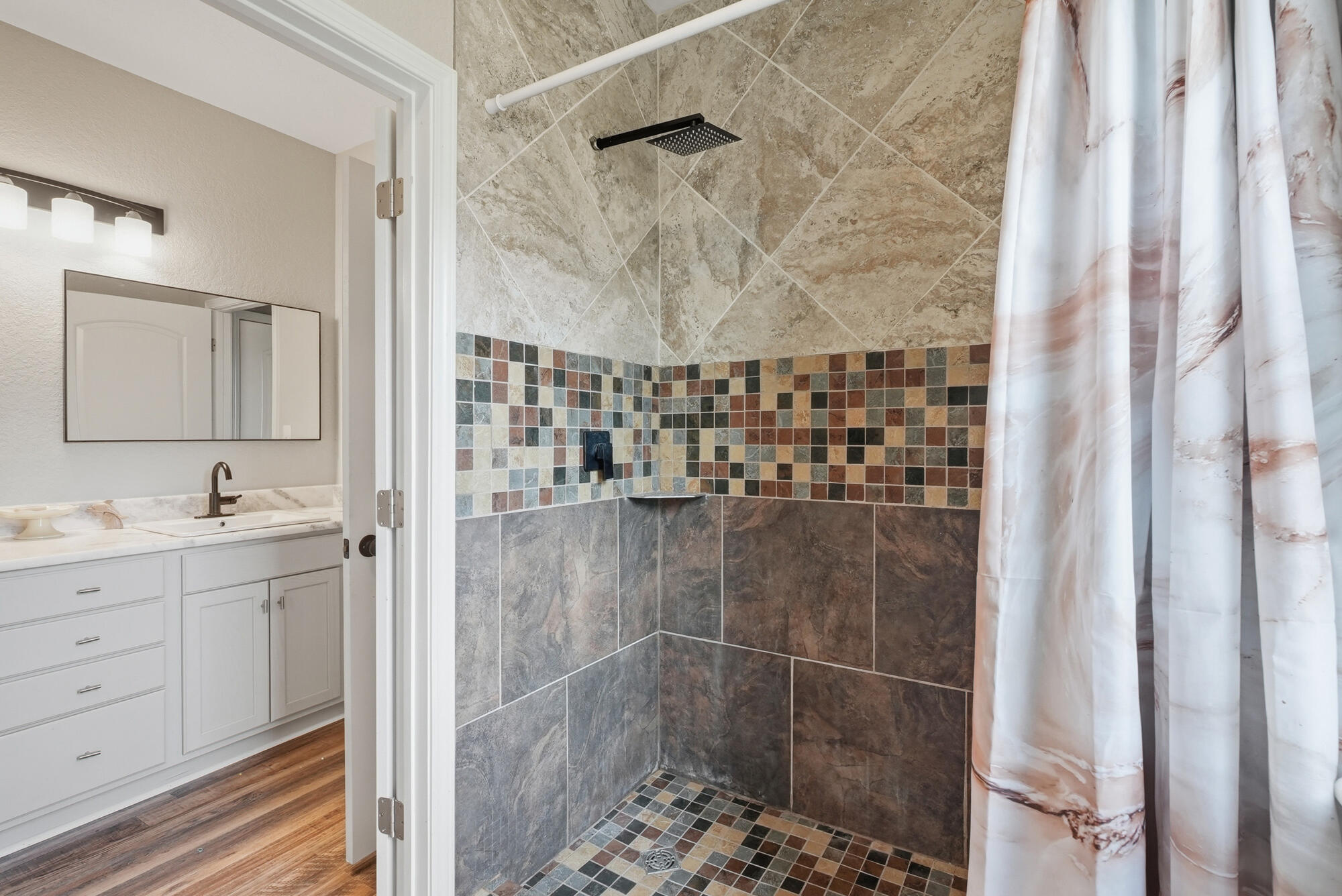 NO RECORDED SUBDIVISION - Residential