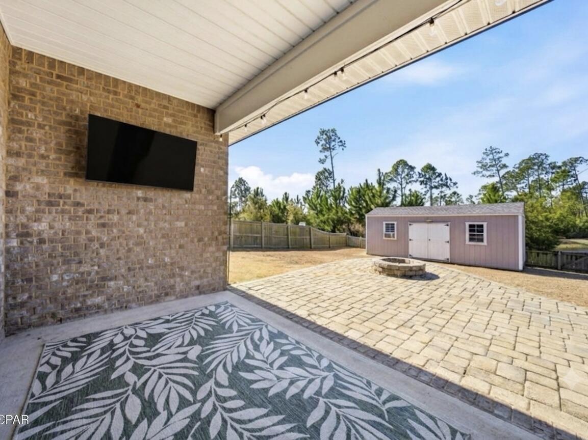 Fanning Bayou - Residential