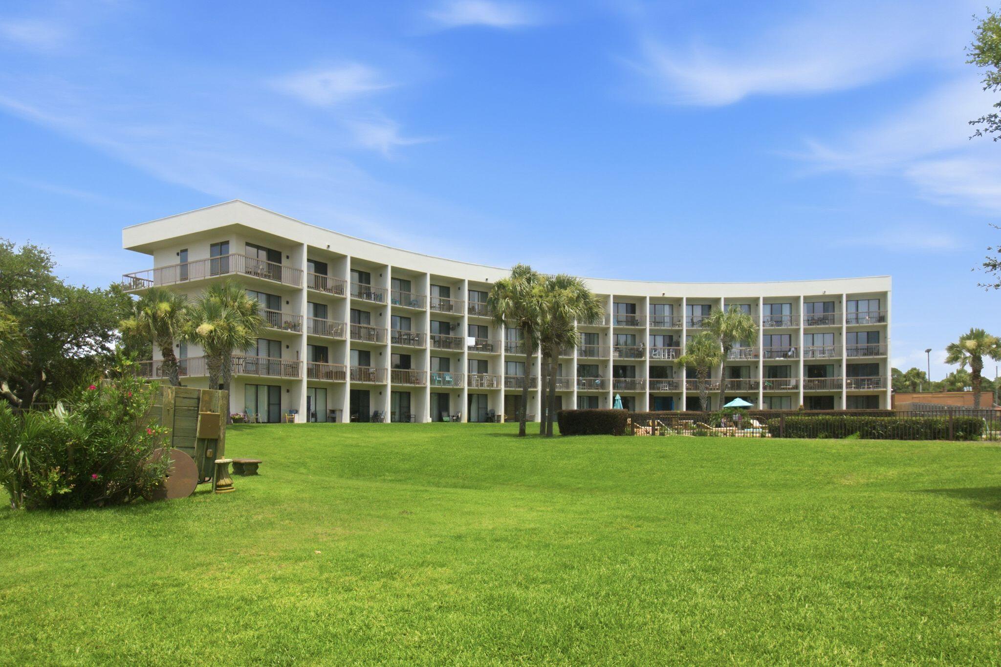 PIRATES BAY PH 1 - Residential