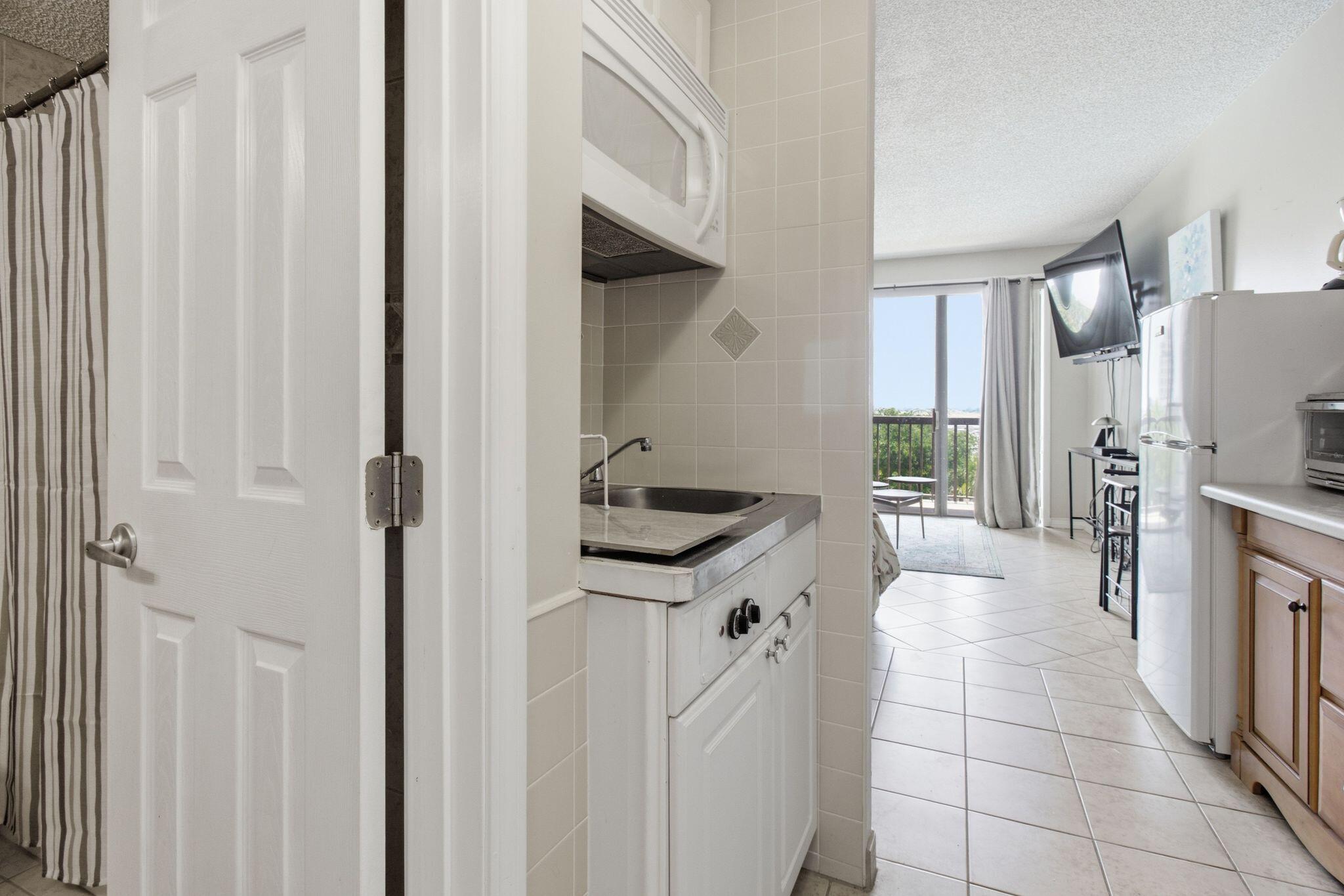 PIRATES BAY PH 1 - Residential