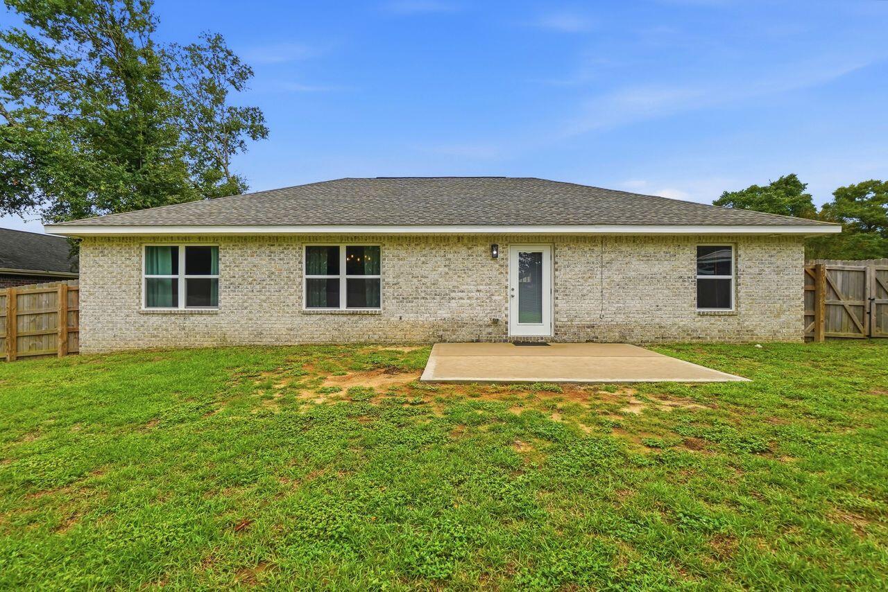 SPRING HOLLOW ESTATES - Residential