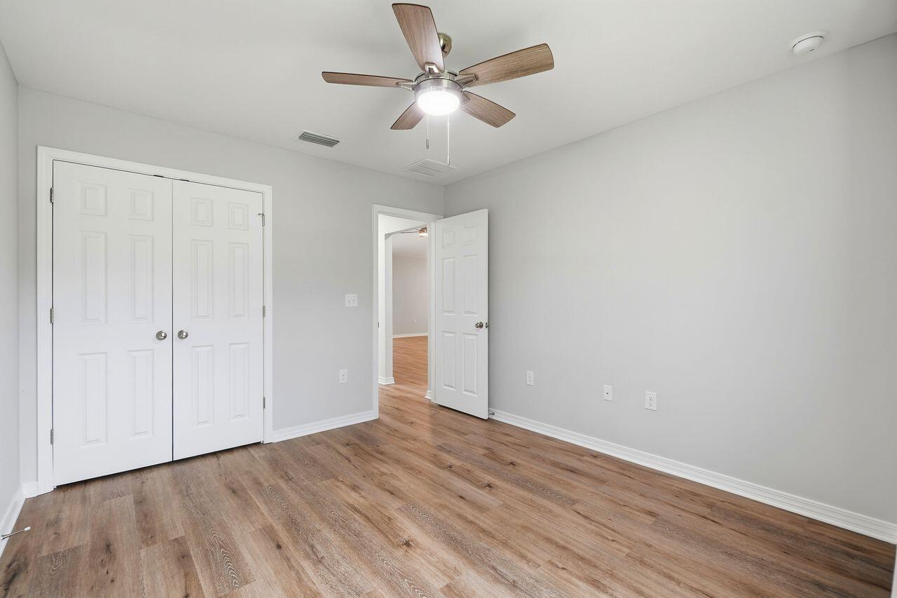 SPRING HOLLOW ESTATES - Residential