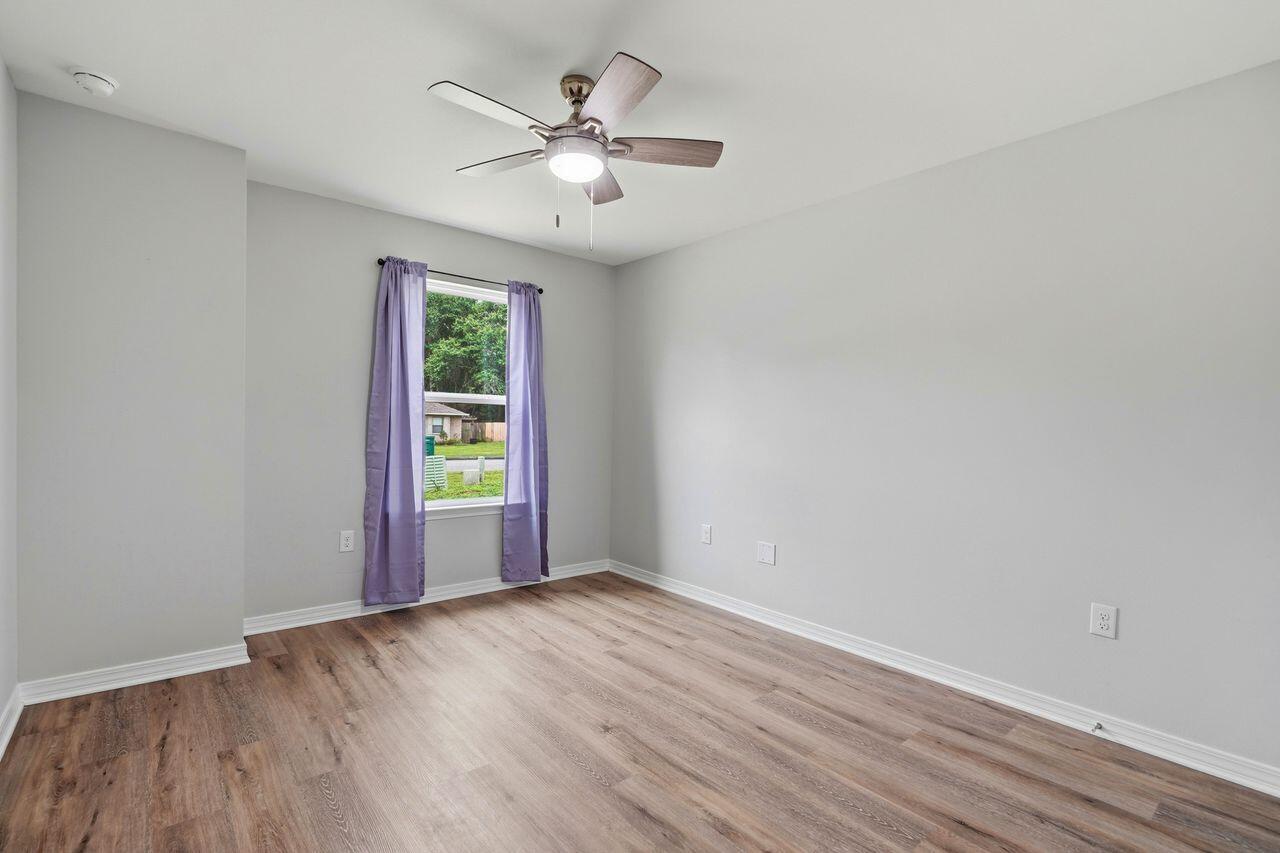 SPRING HOLLOW ESTATES - Residential