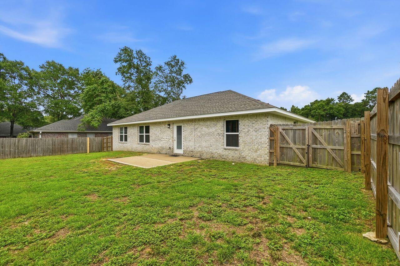 SPRING HOLLOW ESTATES - Residential