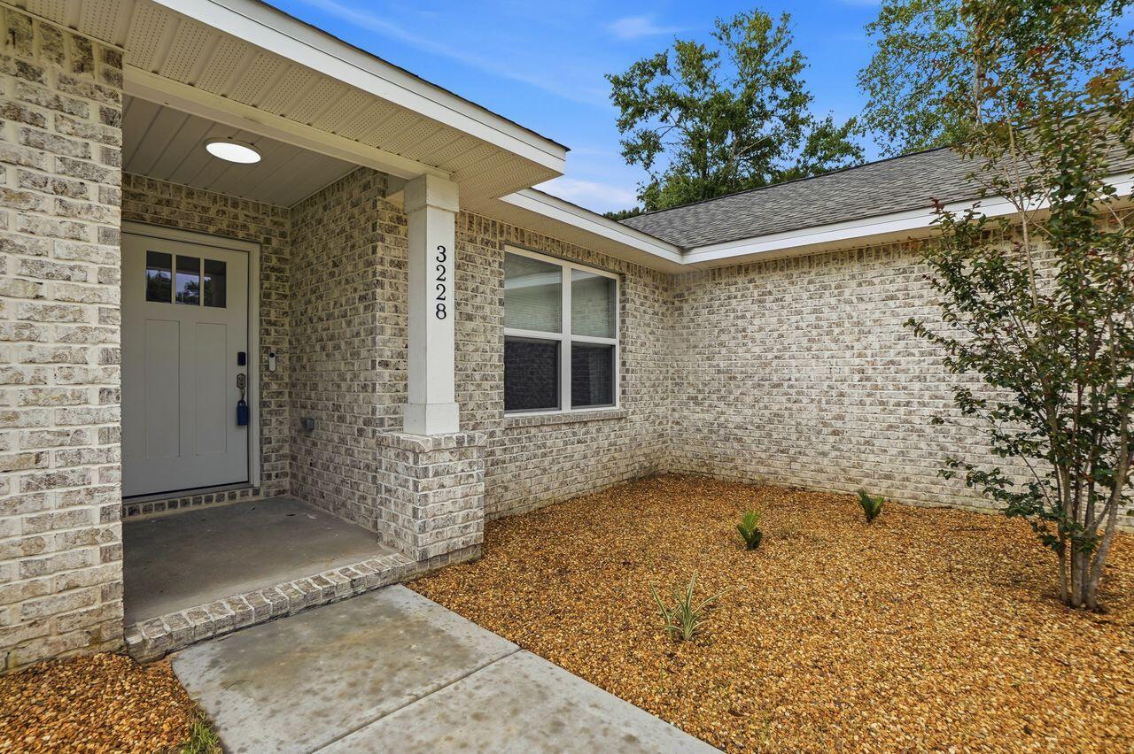 SPRING HOLLOW ESTATES - Residential
