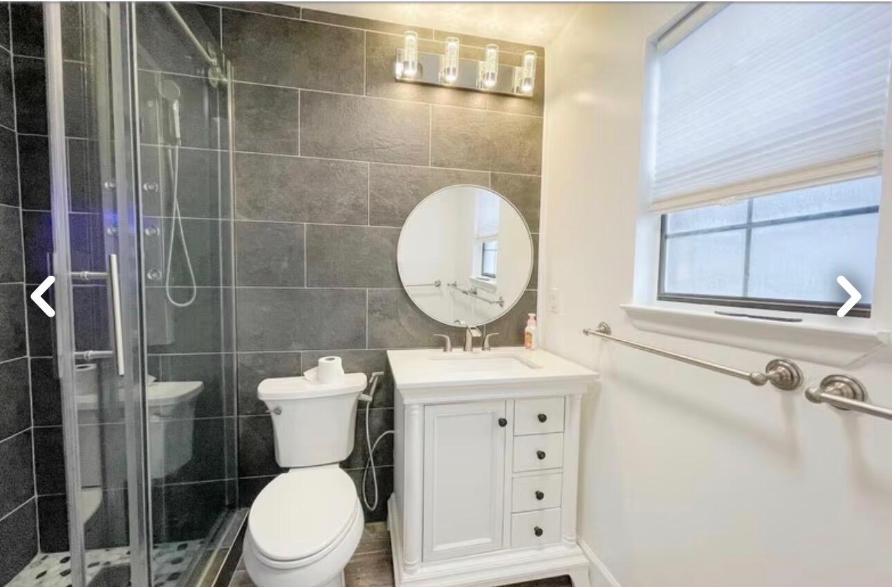 EASTWOOD 9TH ADDN - Residential