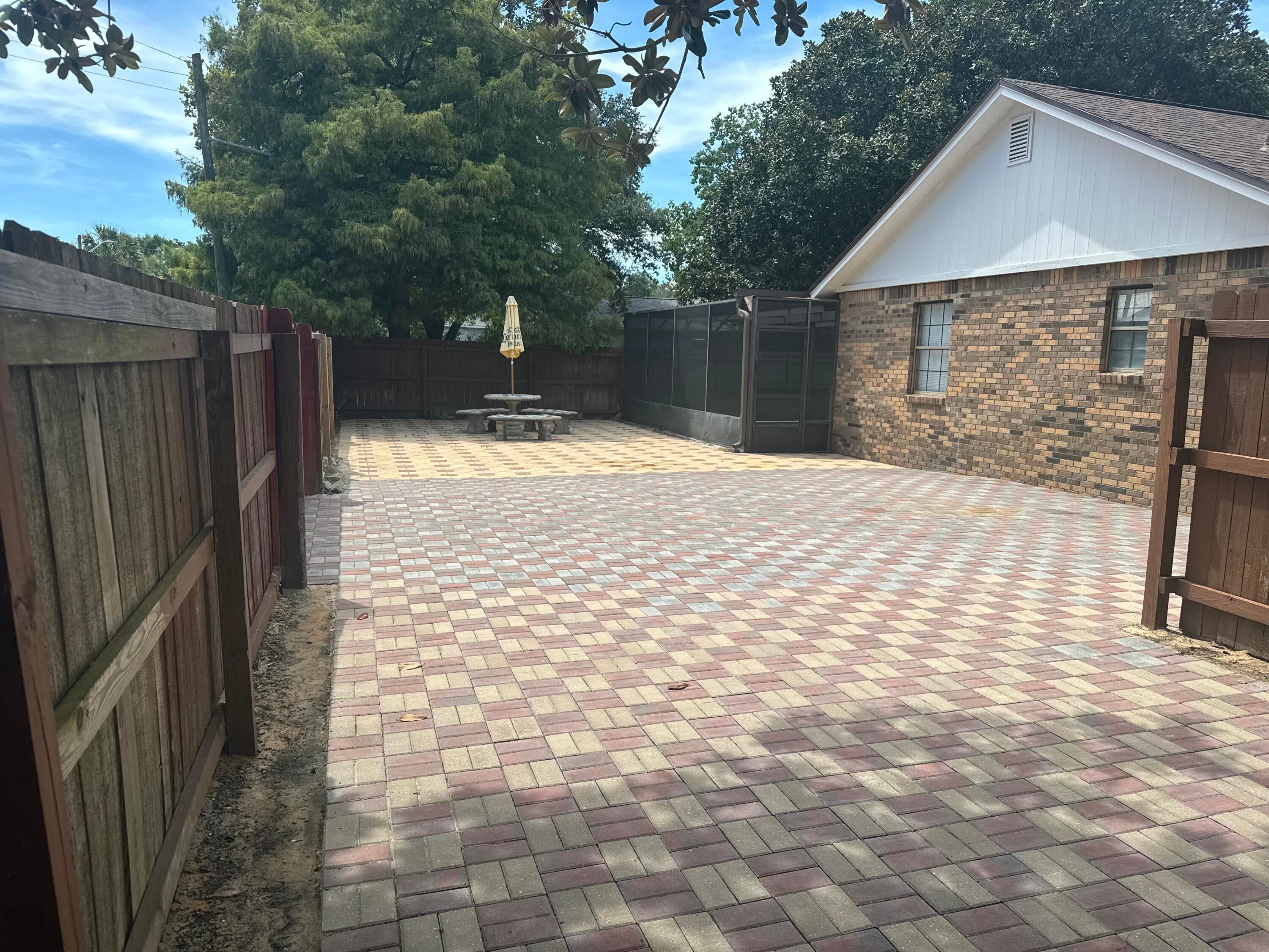 EASTWOOD 9TH ADDN - Residential