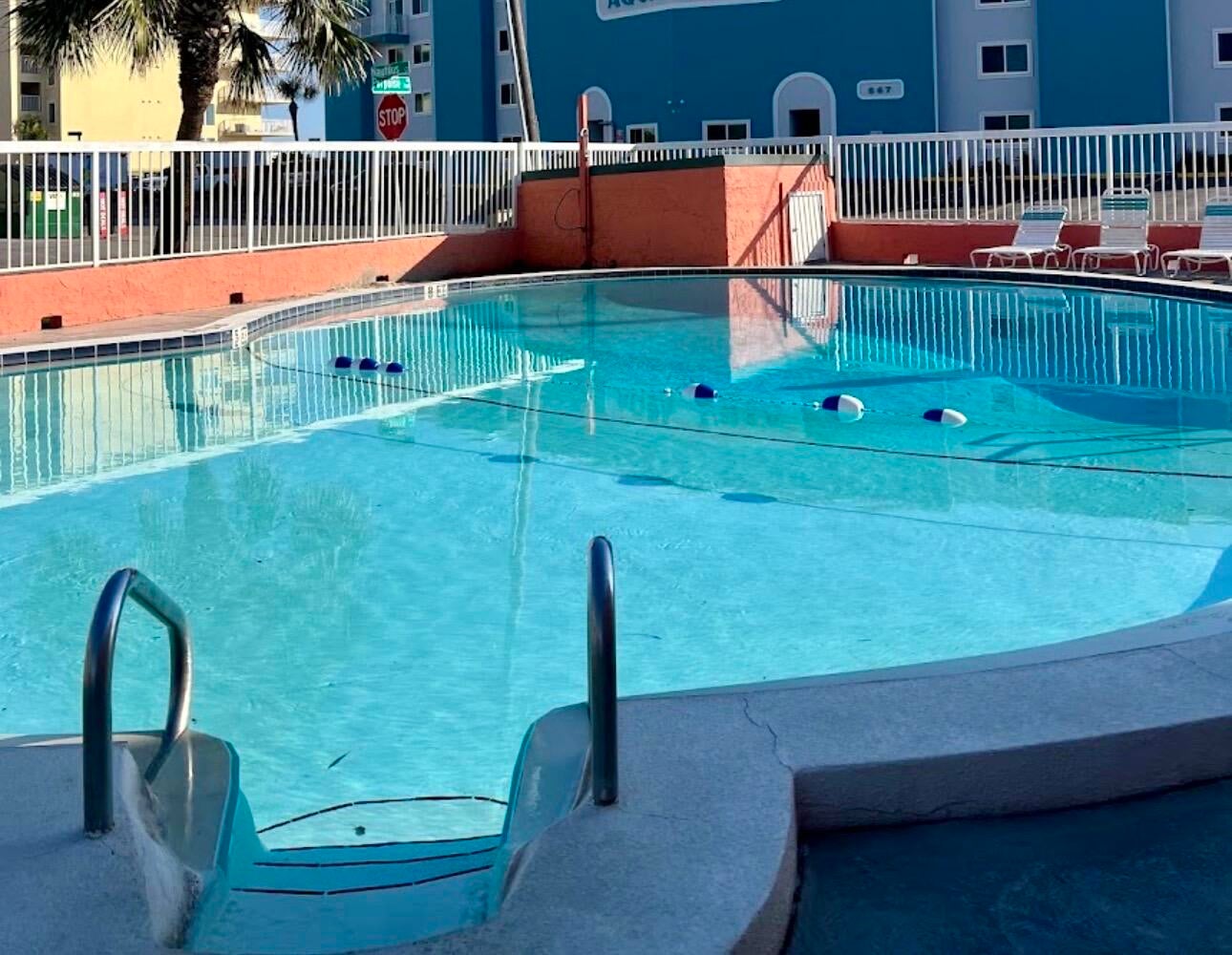 TROPICAL ISLE CONDO - Residential