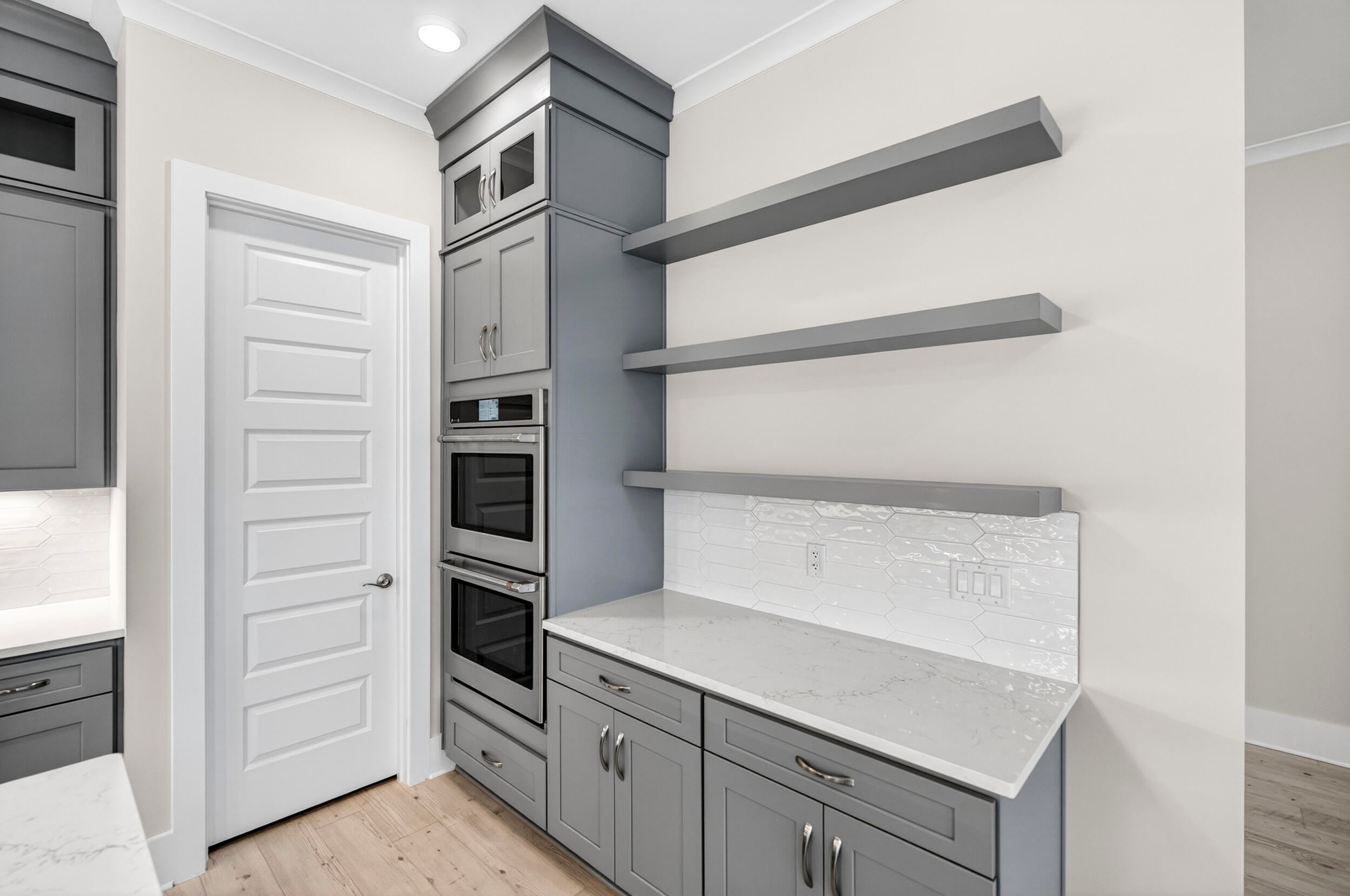 DRIFTWOOD ESTATES - Residential