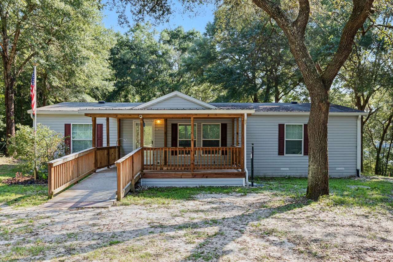 NO RECORDED SUBDIVISION - Residential