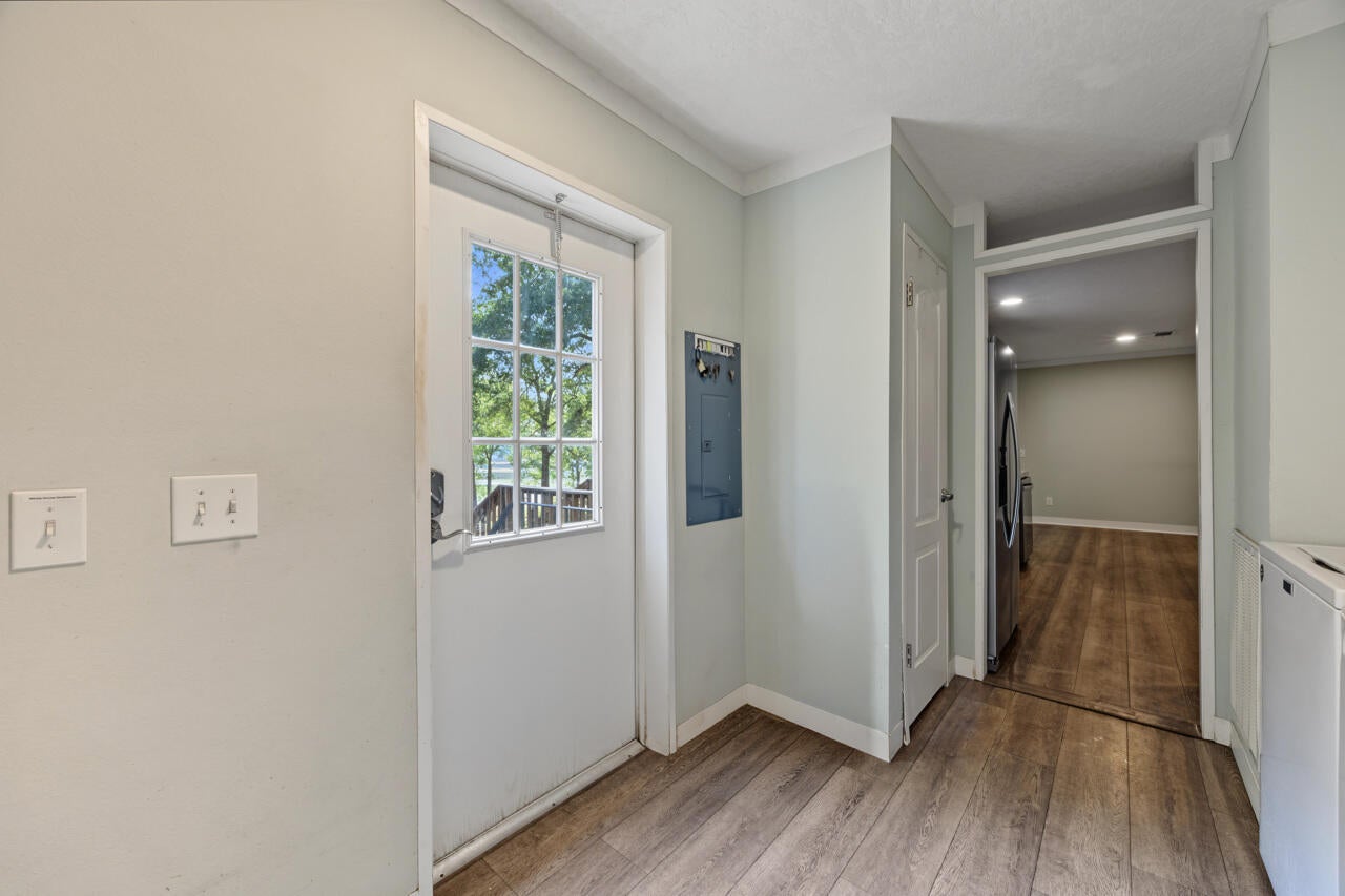 NO RECORDED SUBDIVISION - Residential