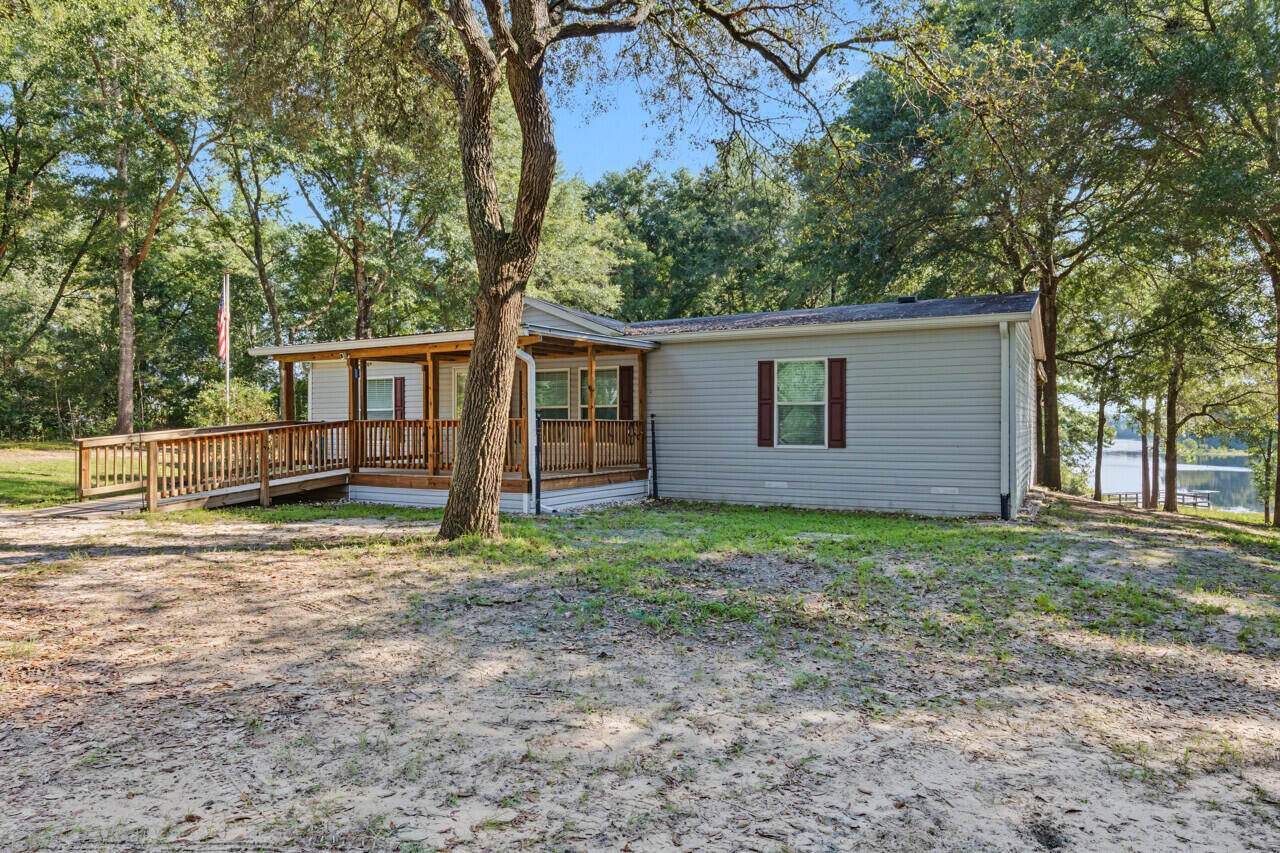 NO RECORDED SUBDIVISION - Residential
