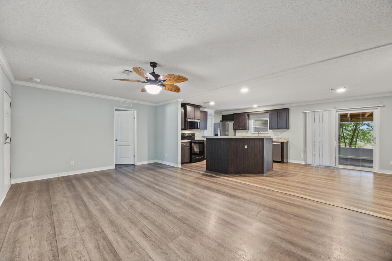 NO RECORDED SUBDIVISION - Residential