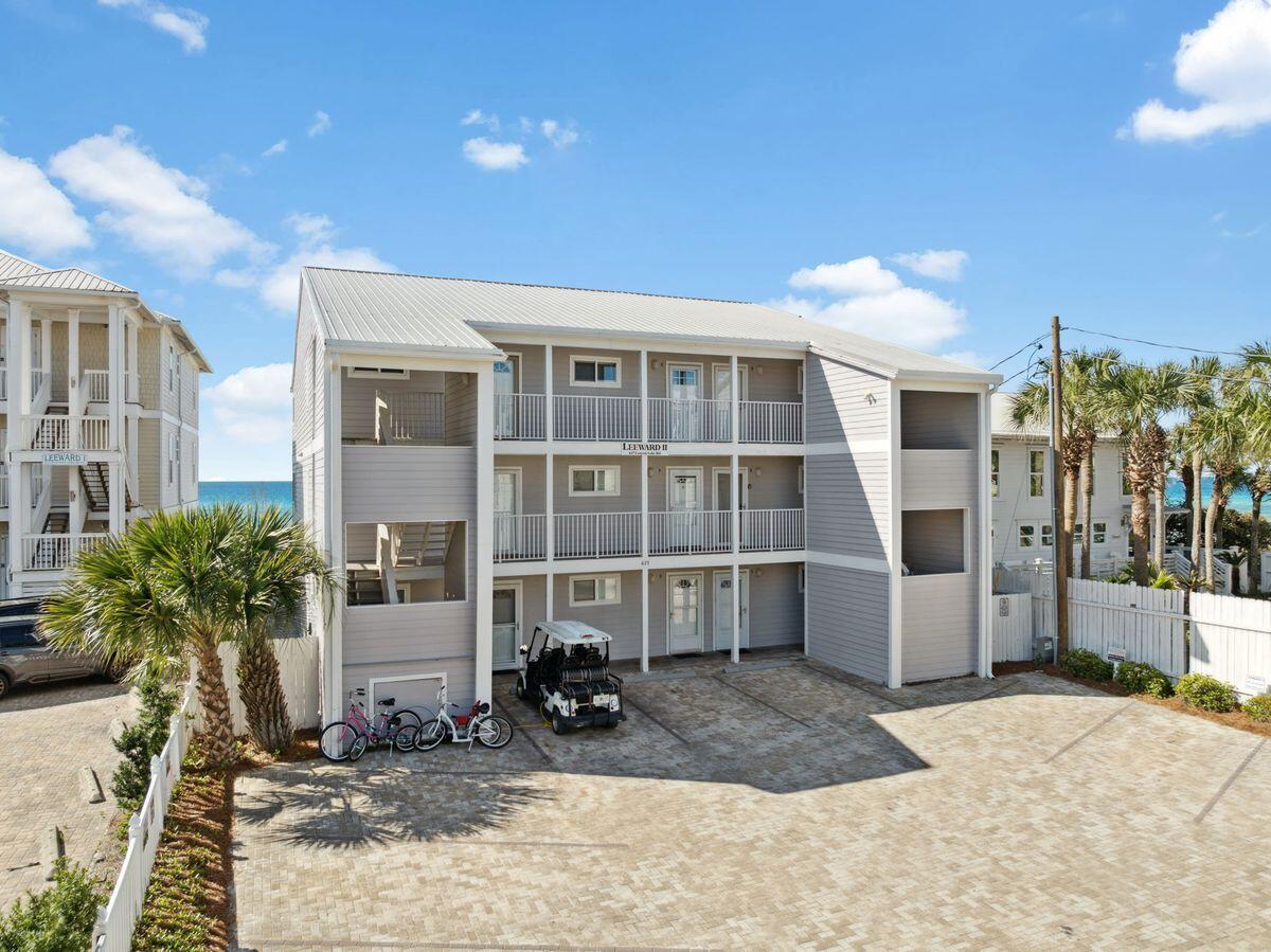 LEEWARD CONDO 2 - Residential