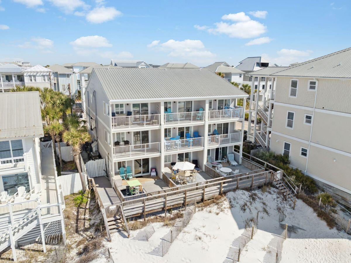 LEEWARD CONDO 2 - Residential