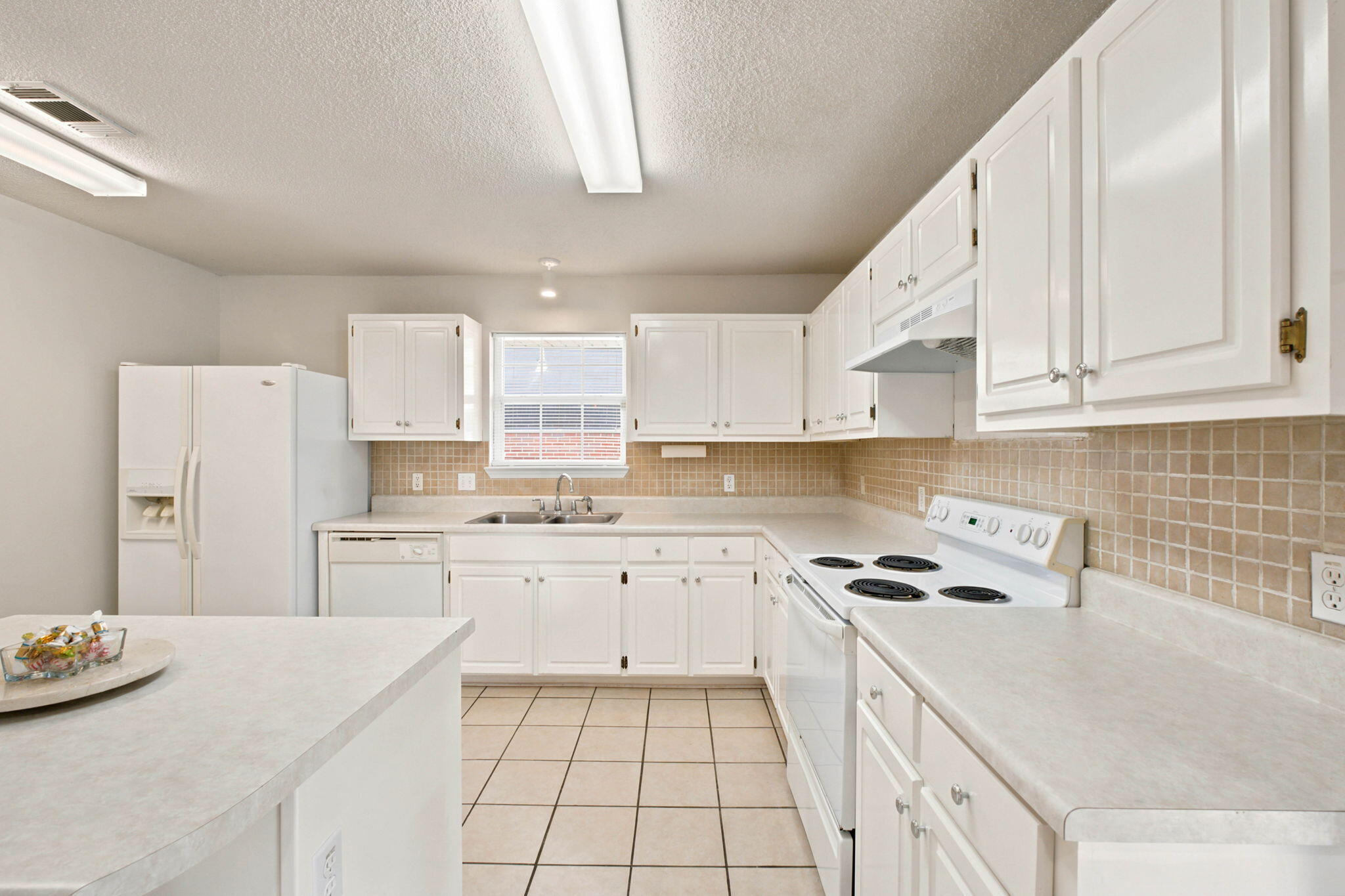 LILLIAN WOODS - Residential