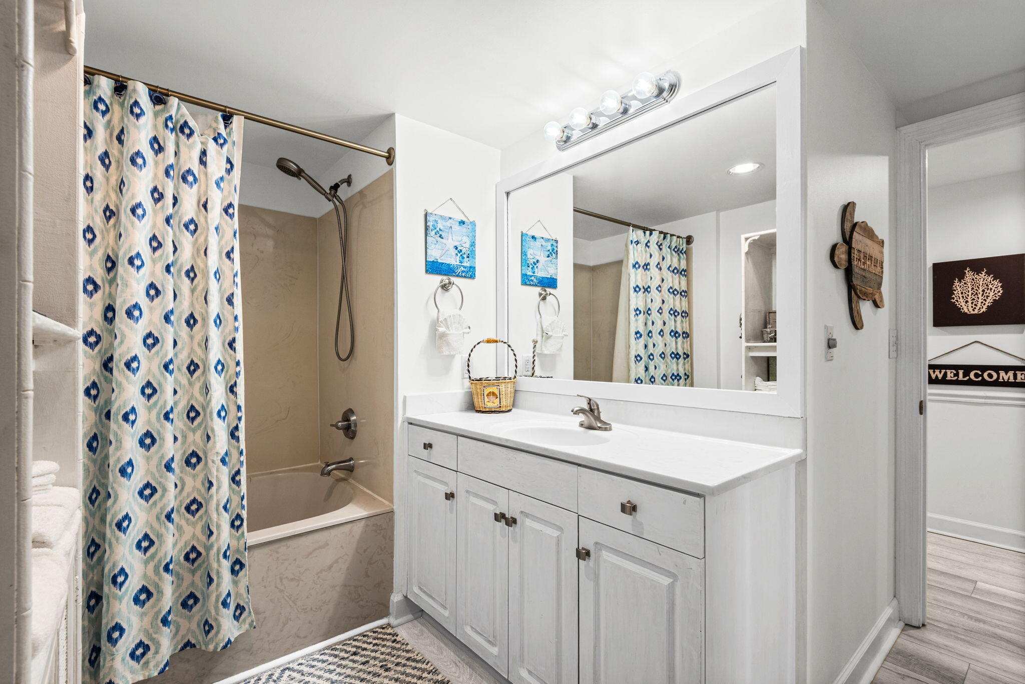 STERLING SHORES - Residential