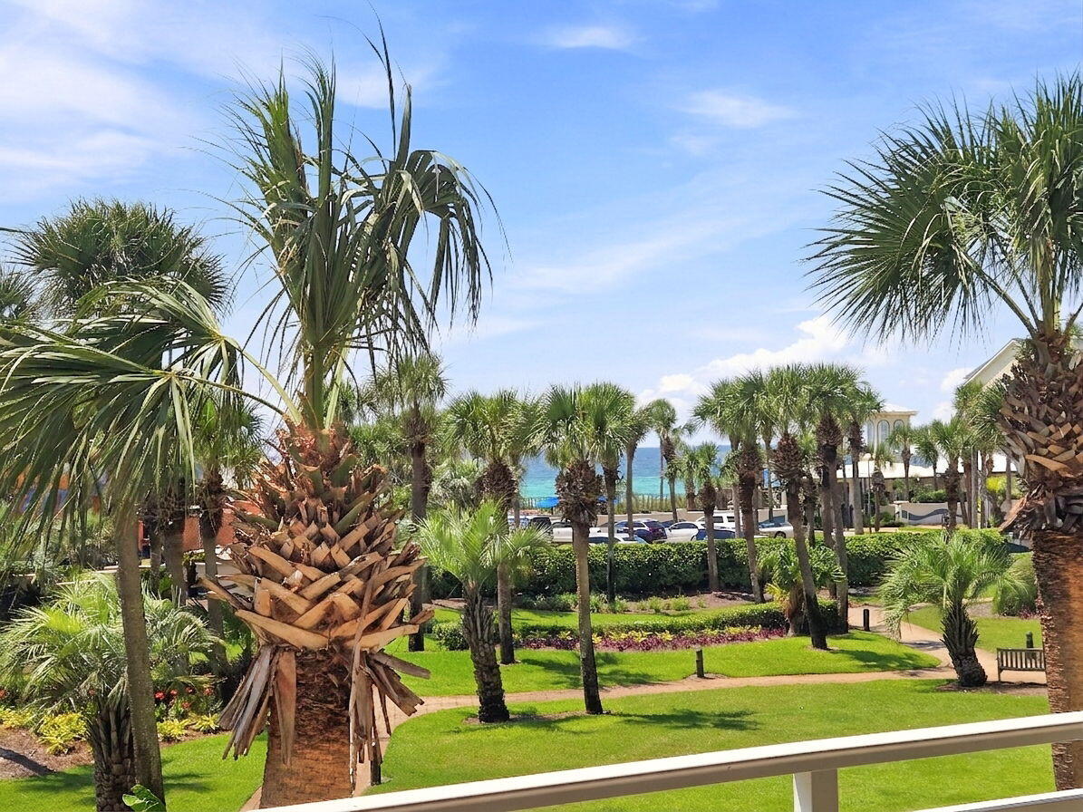 STERLING SHORES - Residential