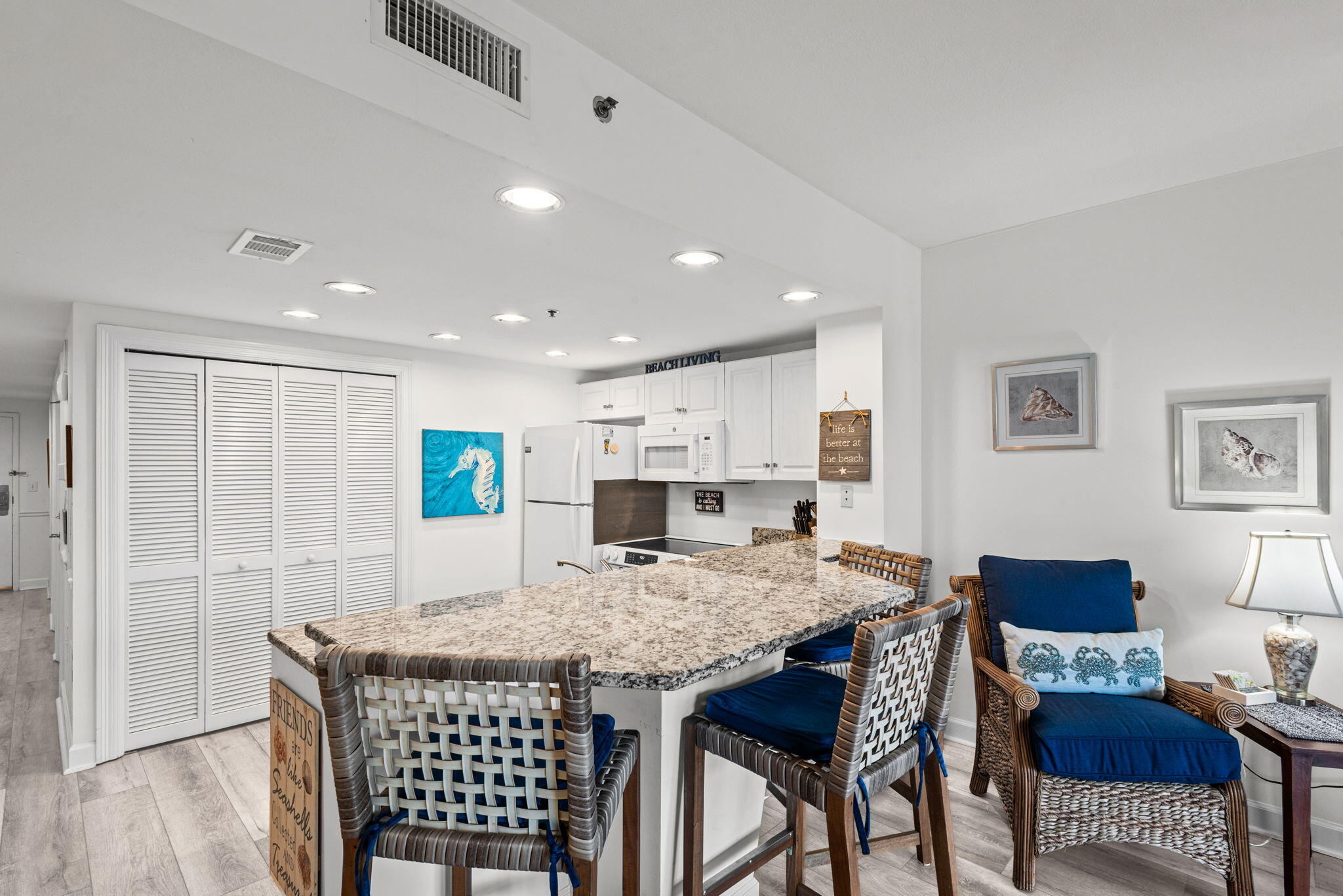 STERLING SHORES - Residential