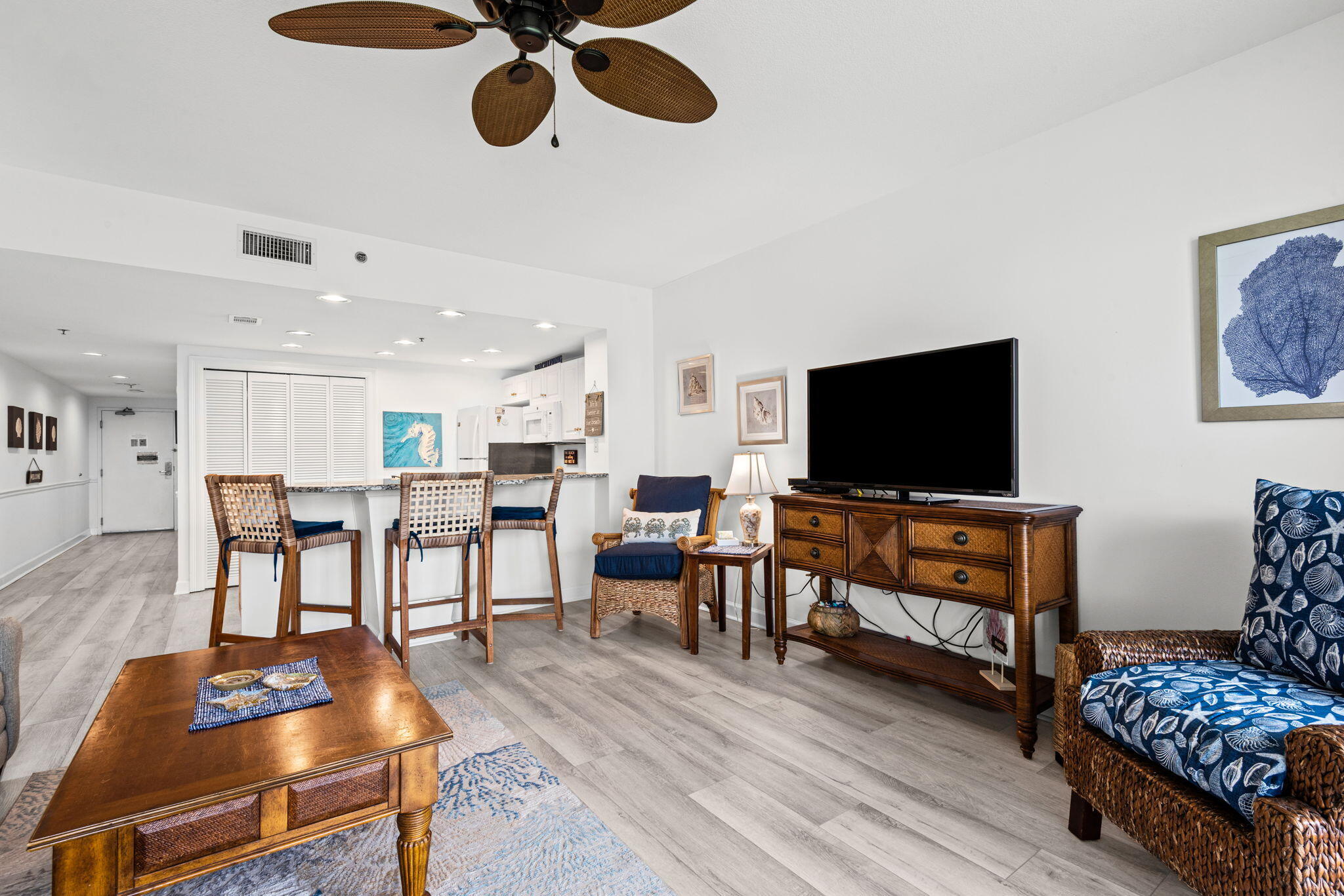 STERLING SHORES - Residential