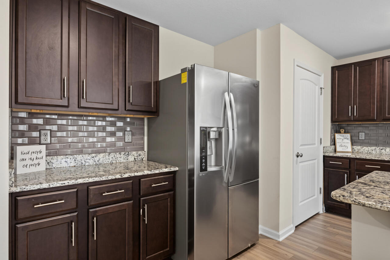 REDSTONE ESTATES - Residential