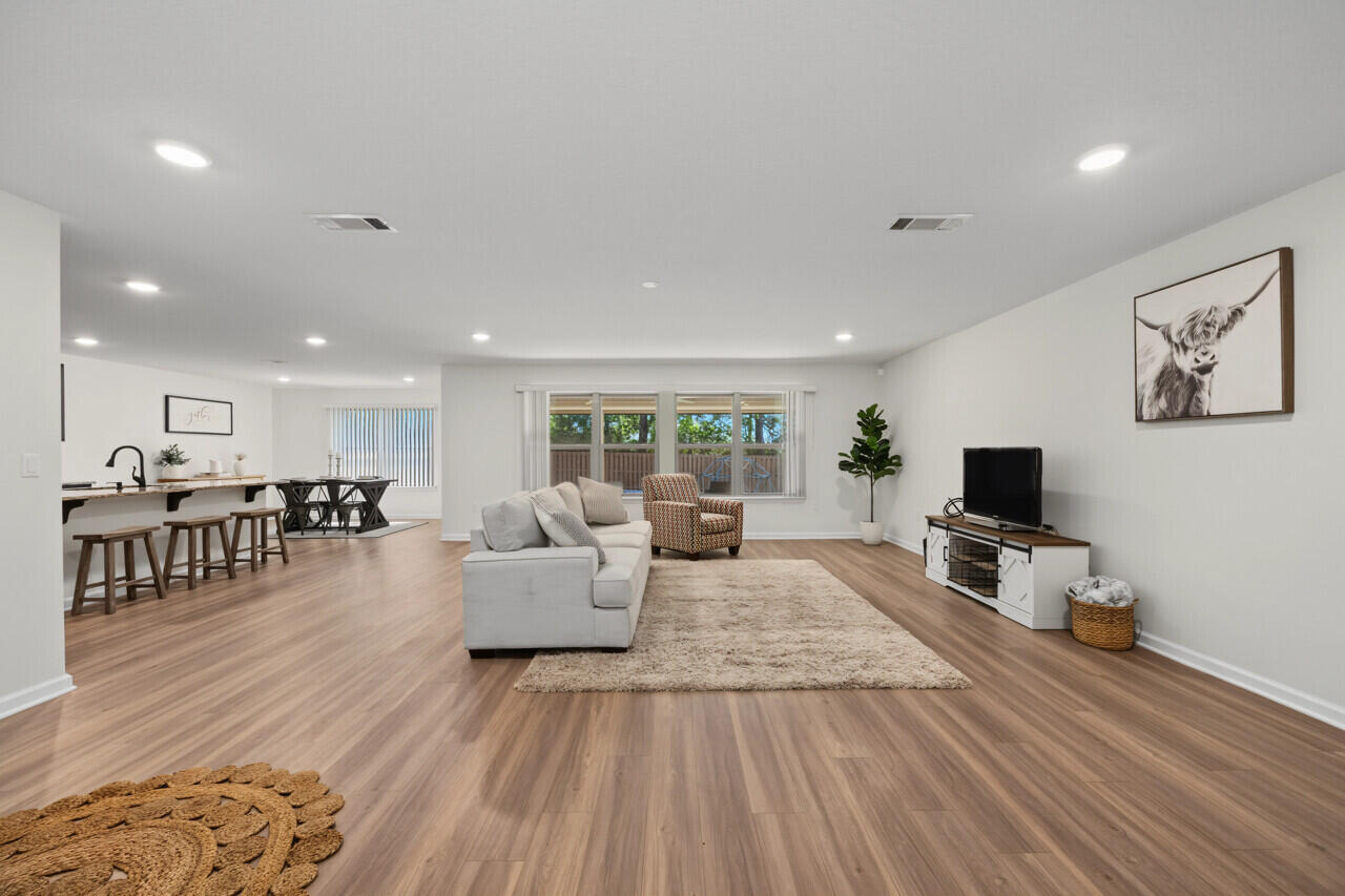 REDSTONE ESTATES - Residential