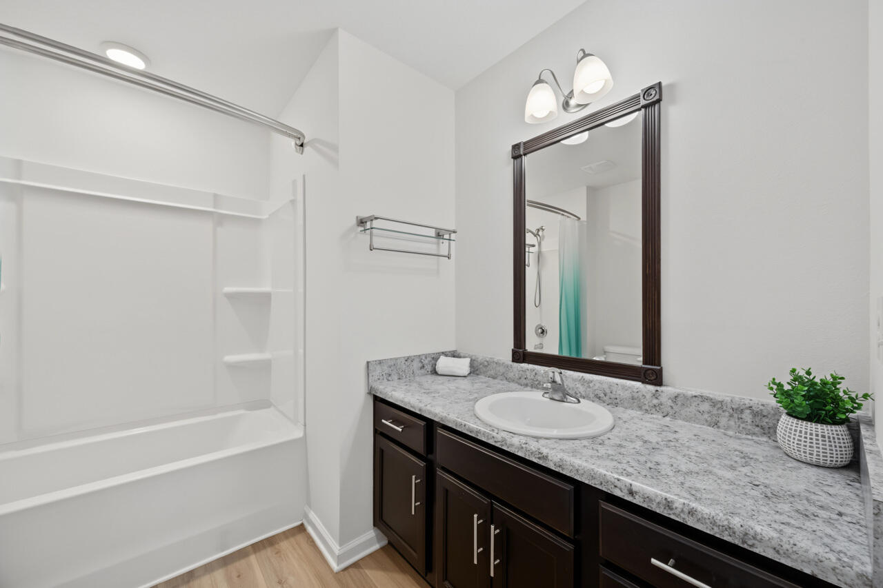 REDSTONE ESTATES - Residential