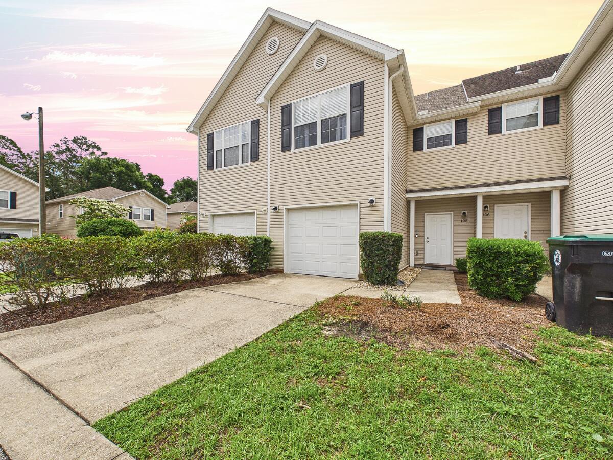 ENDICOTT VILLAGE - Residential