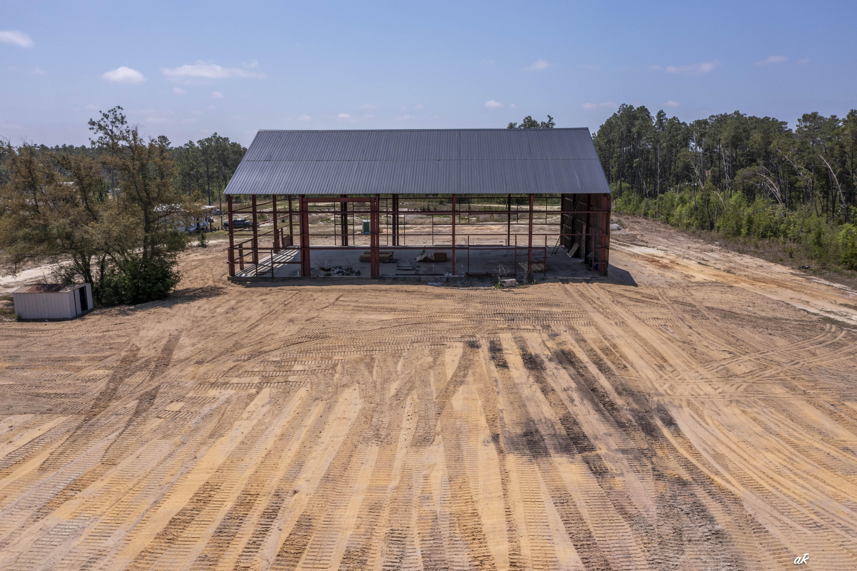 NO RECORDED SUBDIVISION - Land