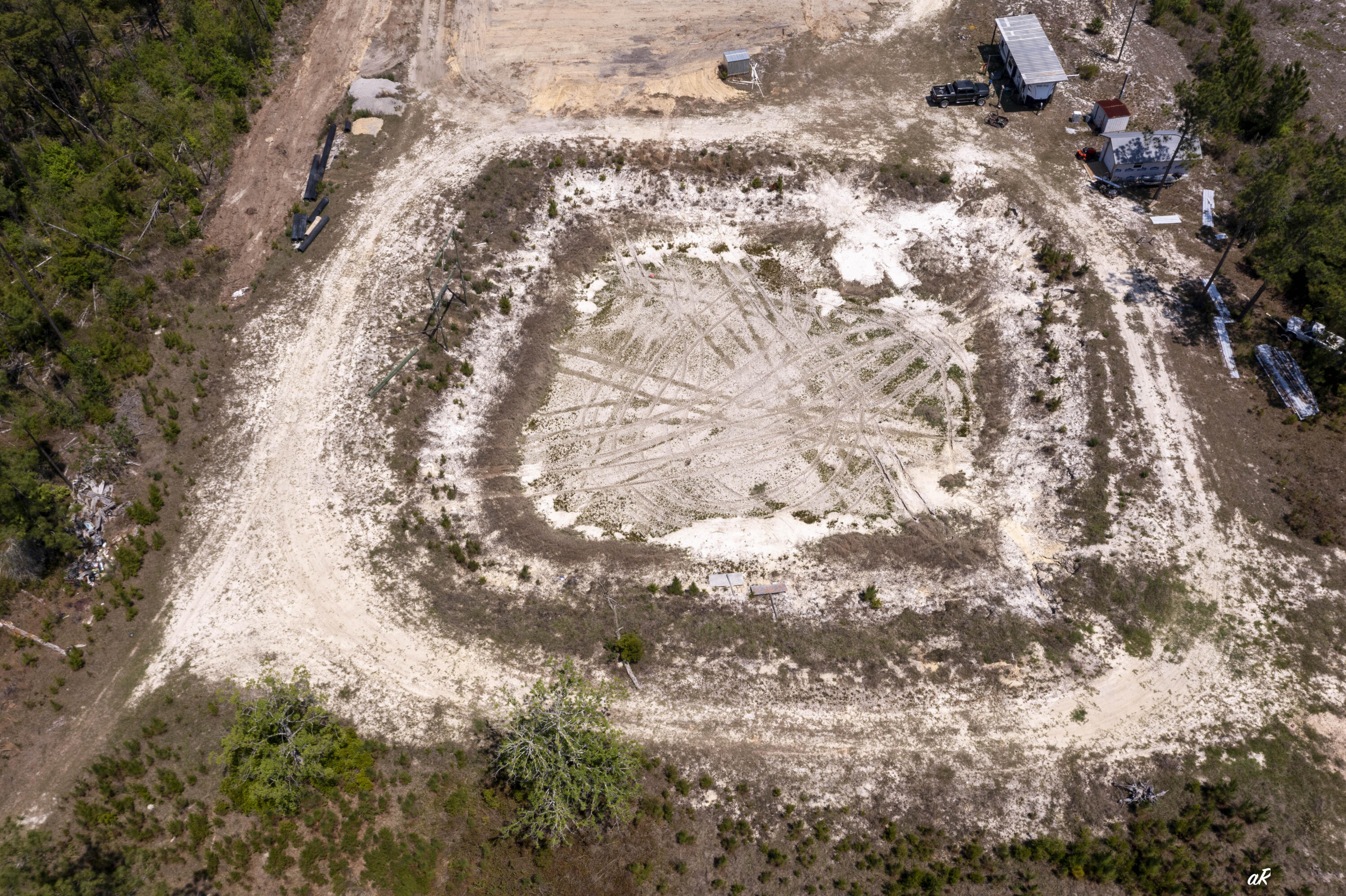 NO RECORDED SUBDIVISION - Land
