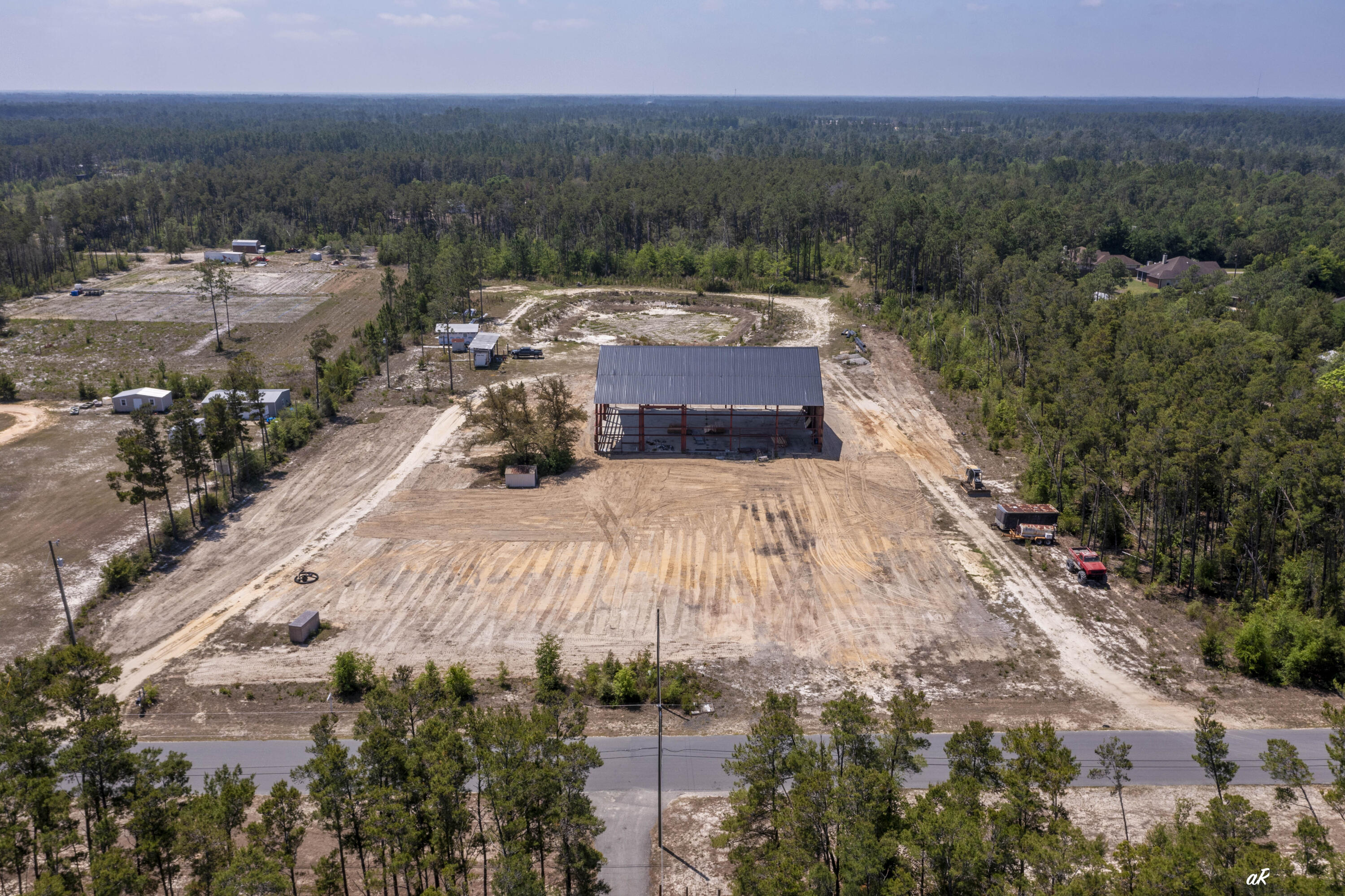 NO RECORDED SUBDIVISION - Land