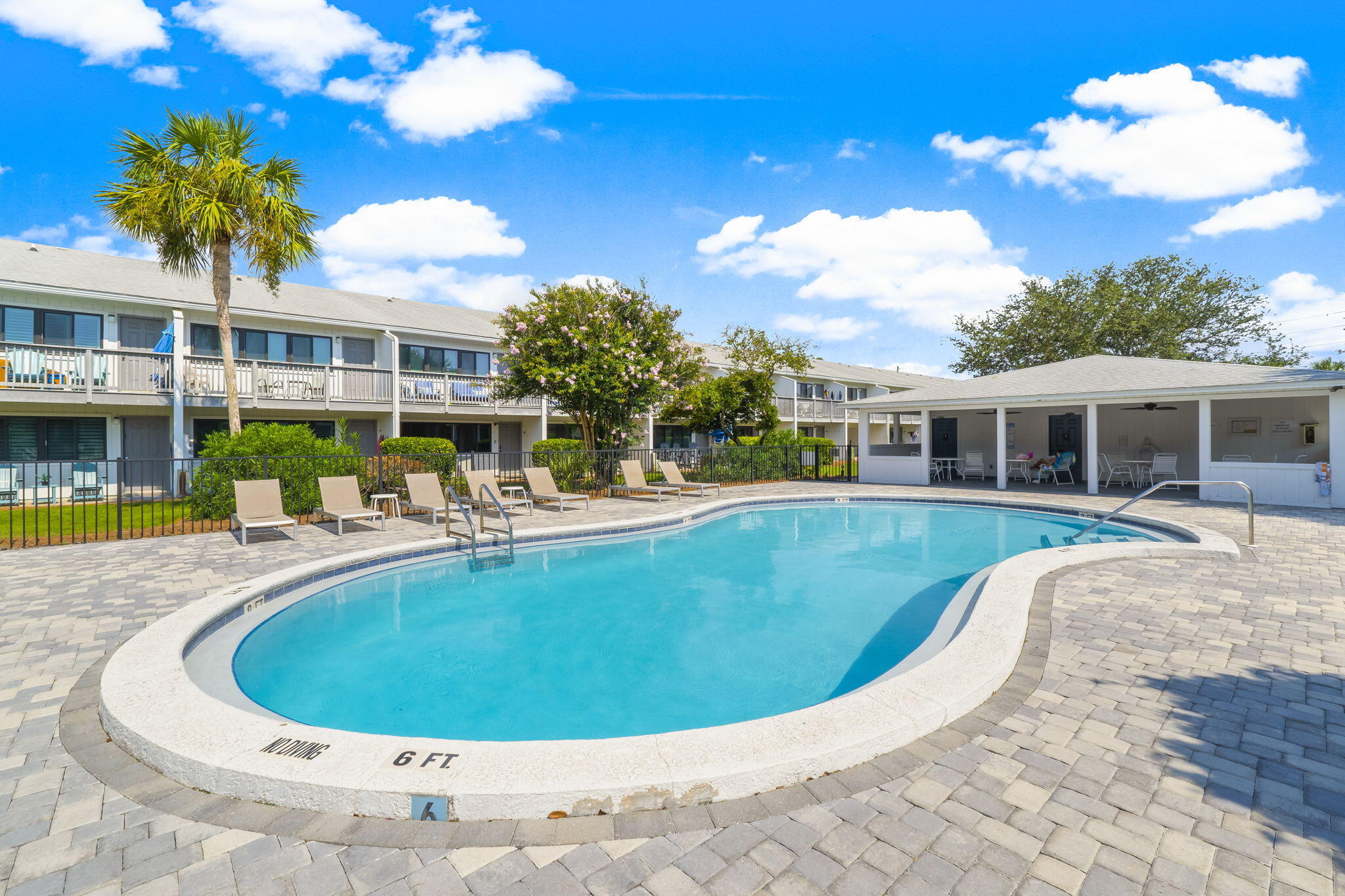 HIDDEN BEACH VILLAS CONDO - Residential