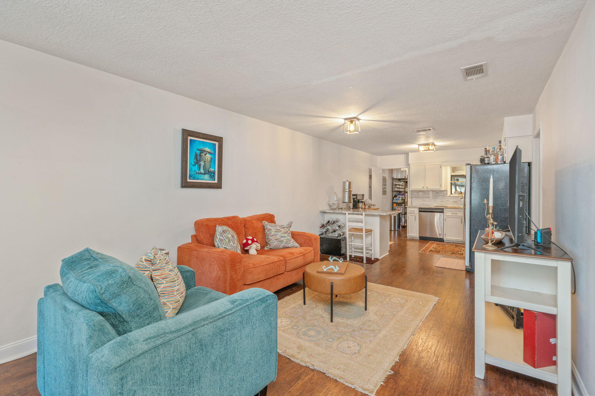 BAY BREEZE T/H - Residential