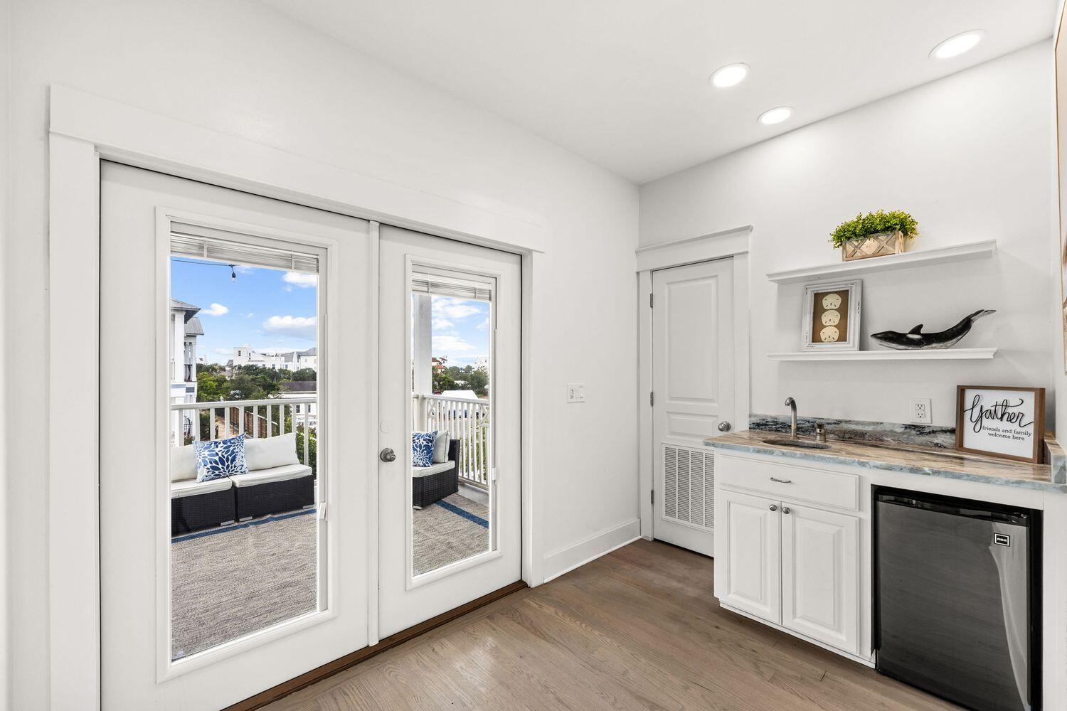 SEACREST BEACH - Residential