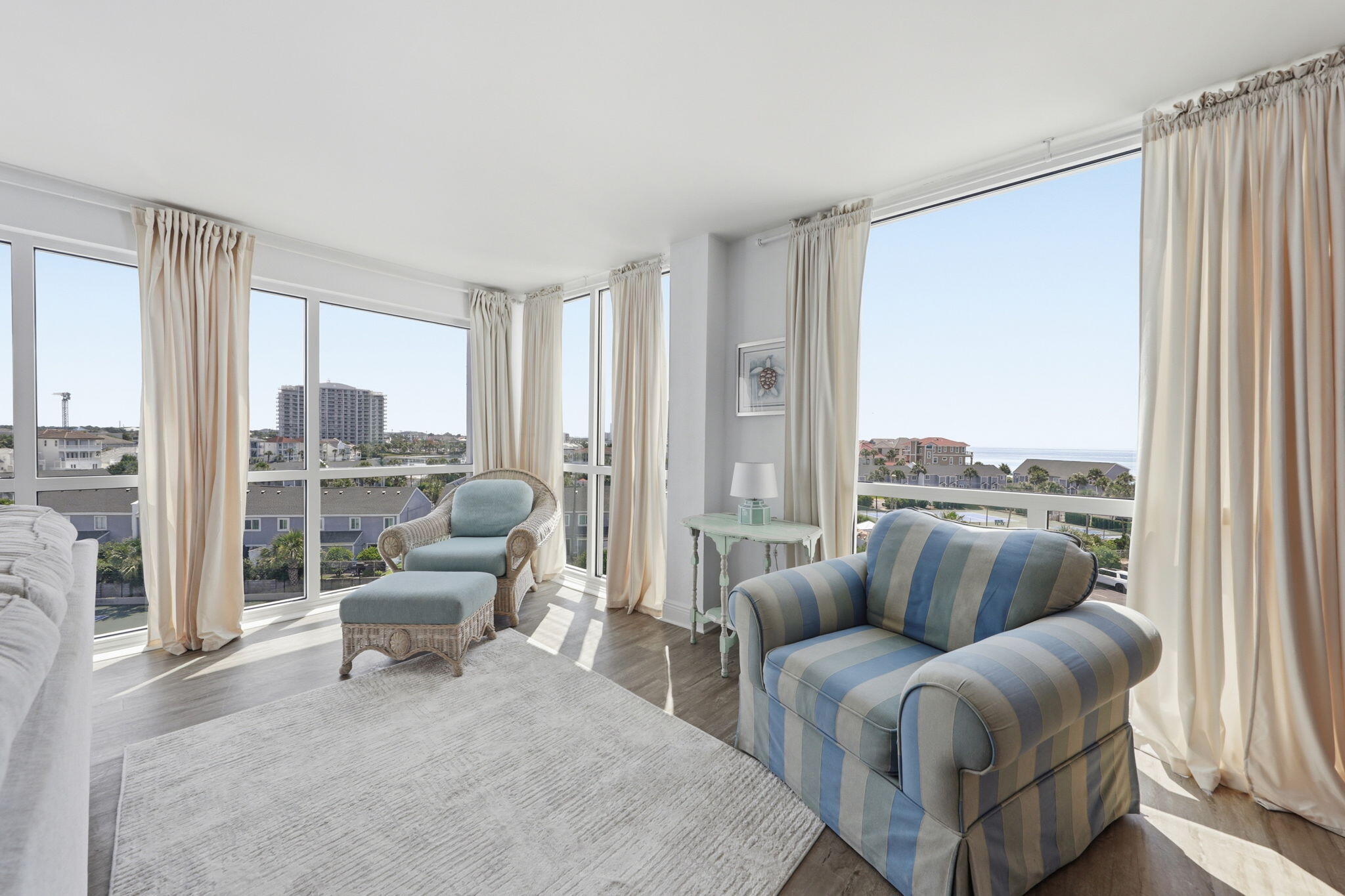 SHORELINE TOWERS 3 - Residential