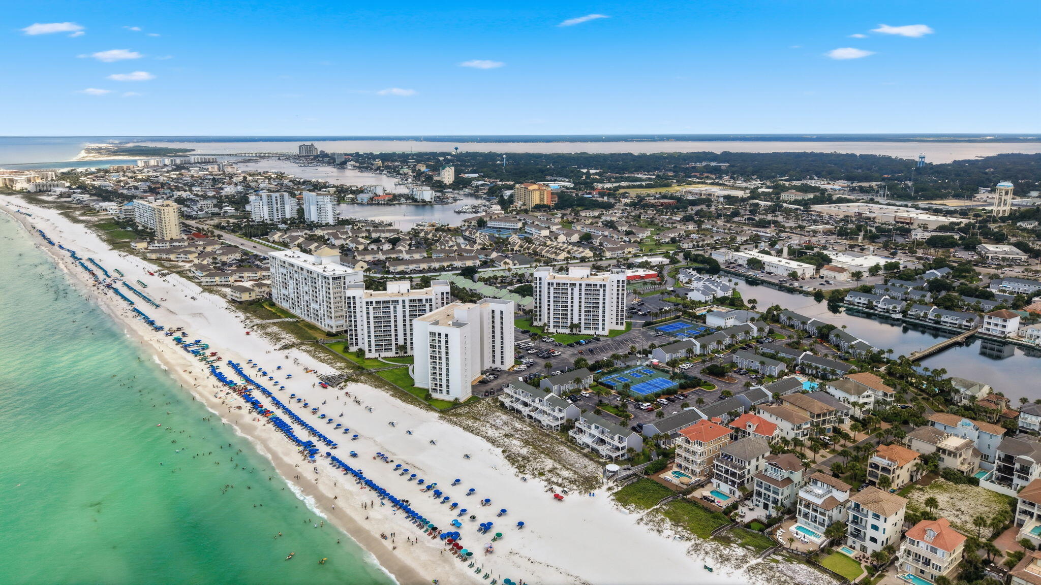 SHORELINE TOWERS 3 - Residential