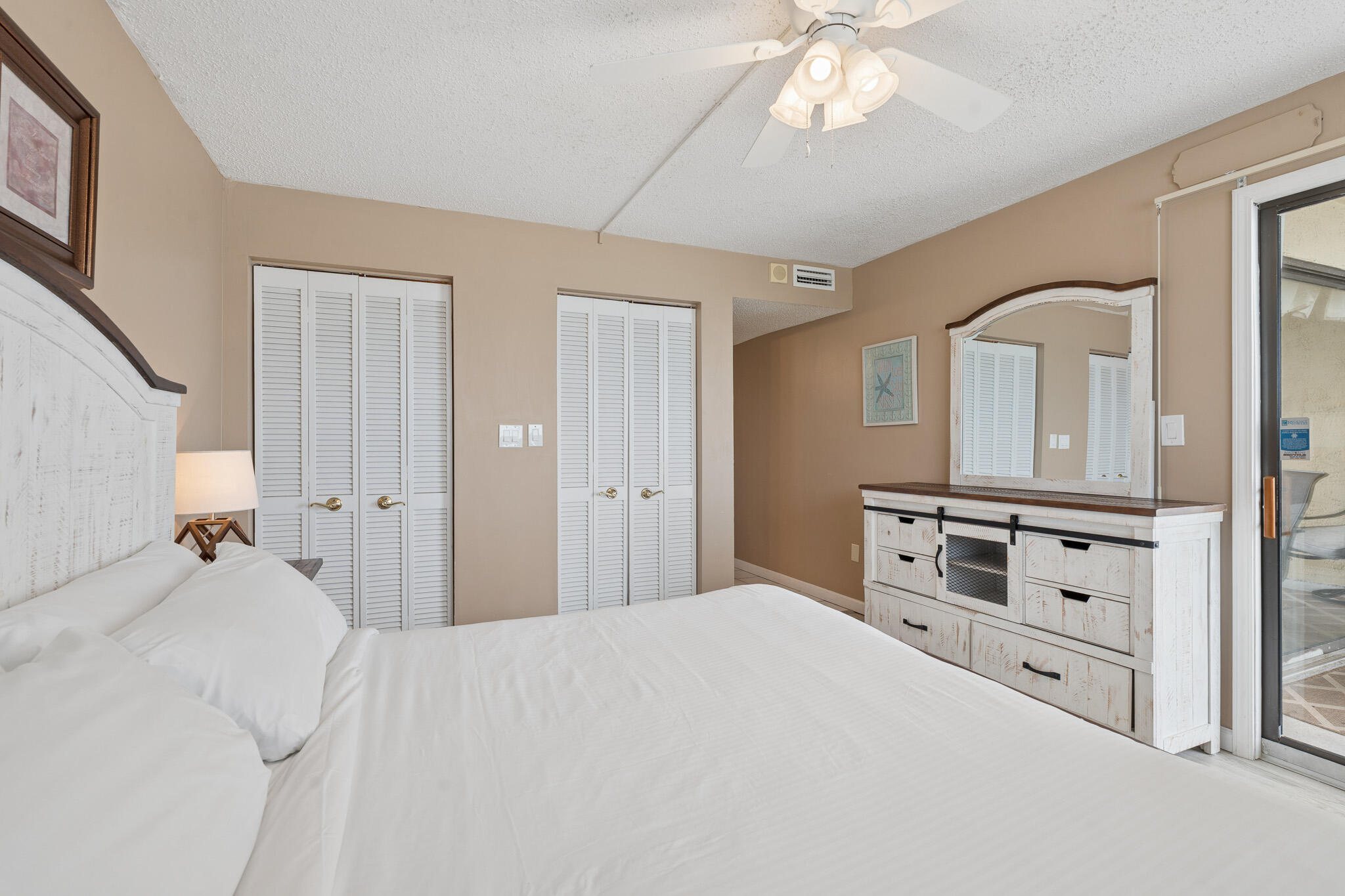 REGENCY TOWERS CONDO - Residential