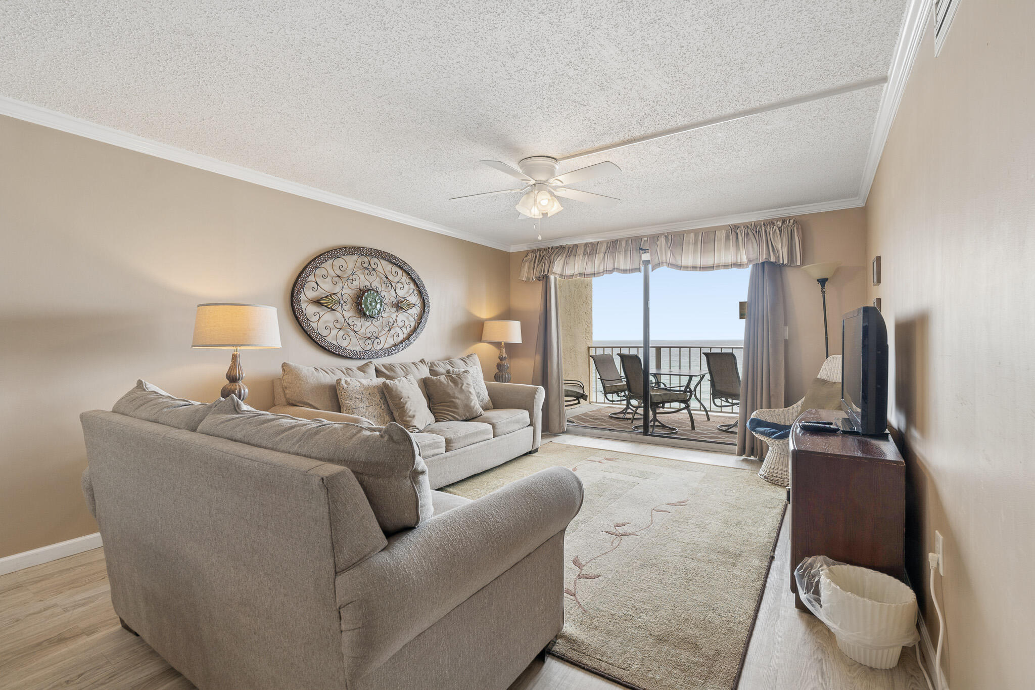 REGENCY TOWERS CONDO - Residential