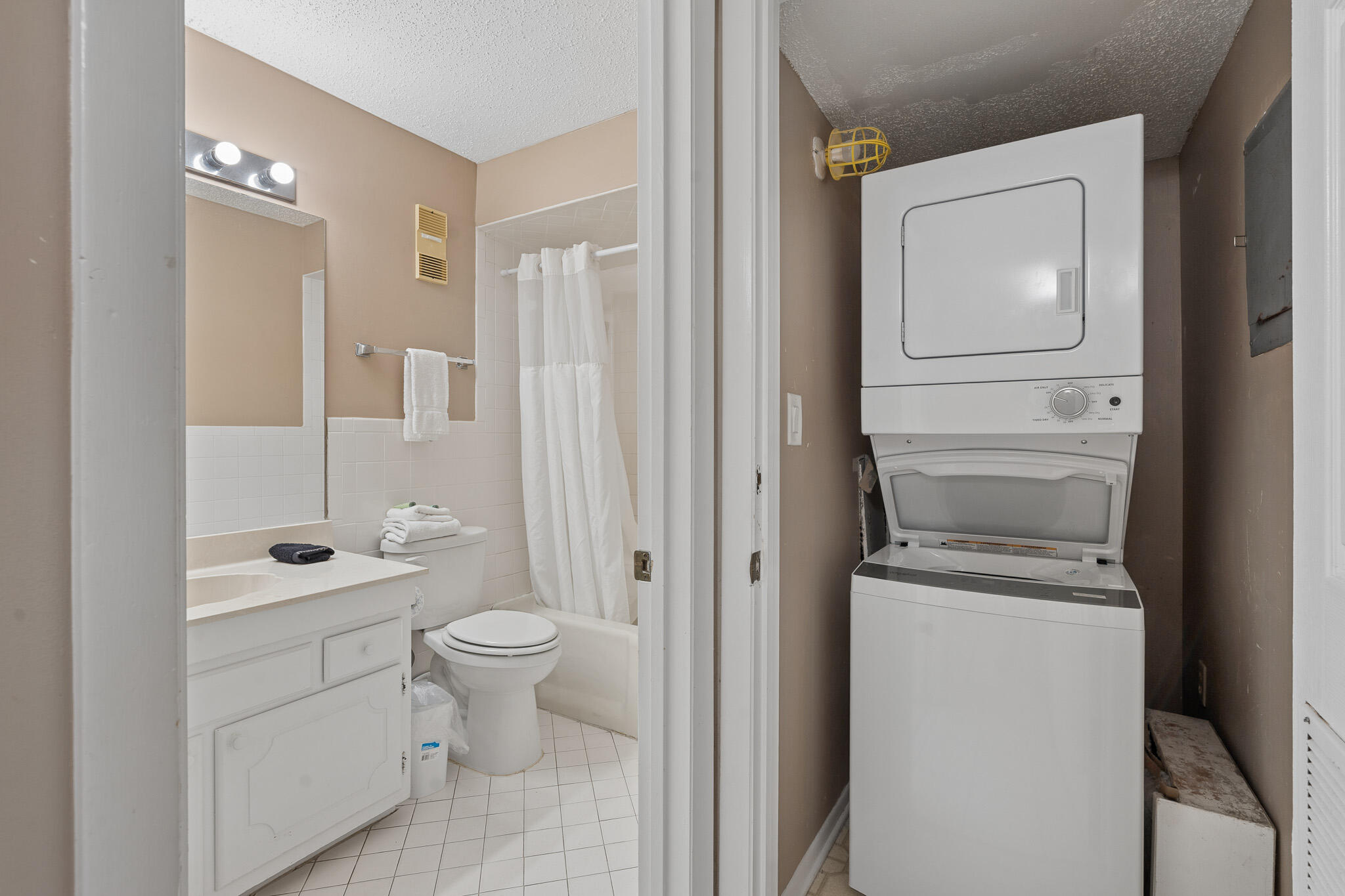 REGENCY TOWERS CONDO - Residential
