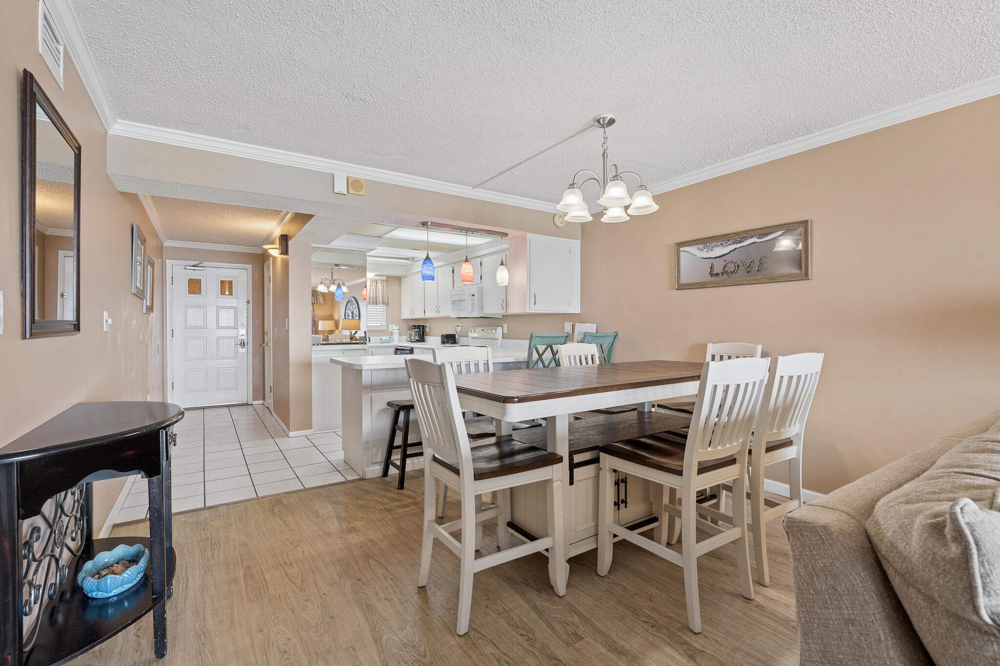 REGENCY TOWERS CONDO - Residential