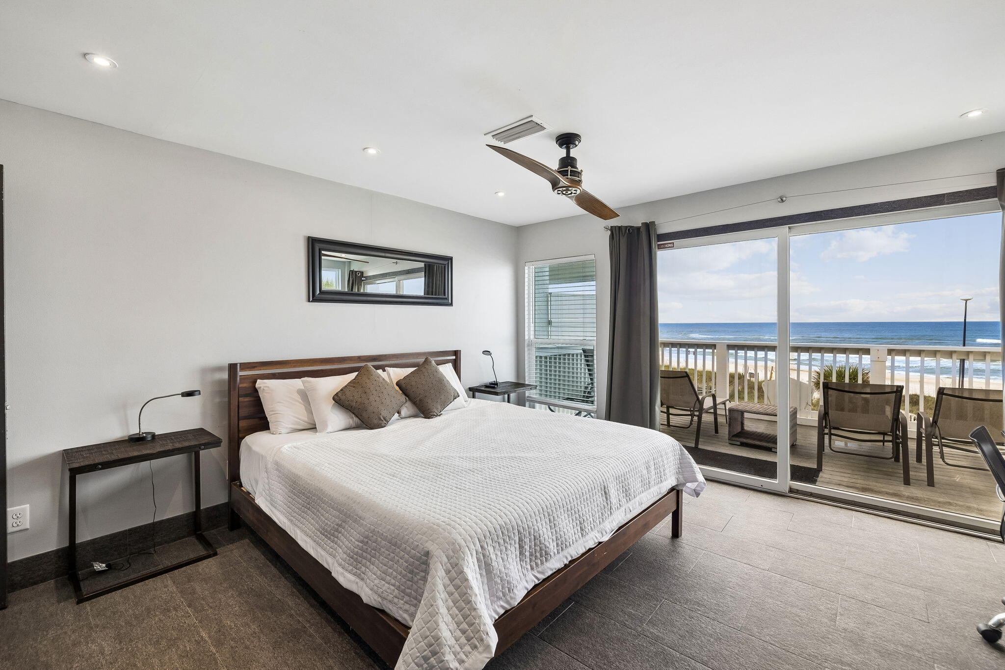 BLUE SURF T/H - Residential