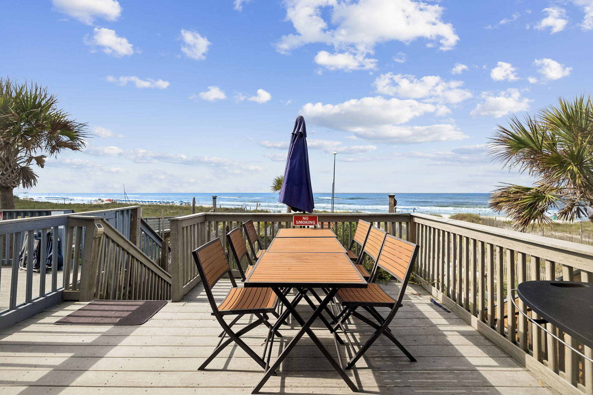 BLUE SURF T/H - Residential