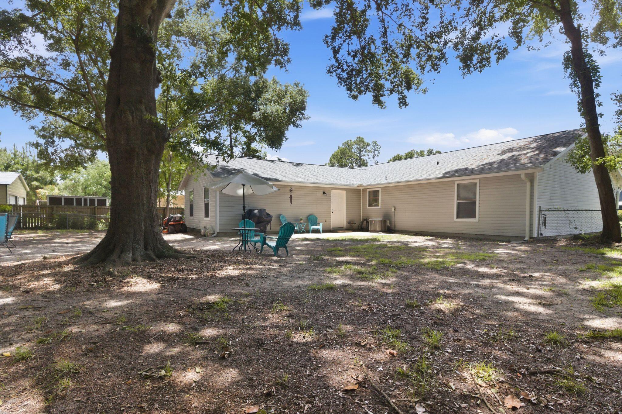 NAVARRE S/D 2ND ADDN - Residential