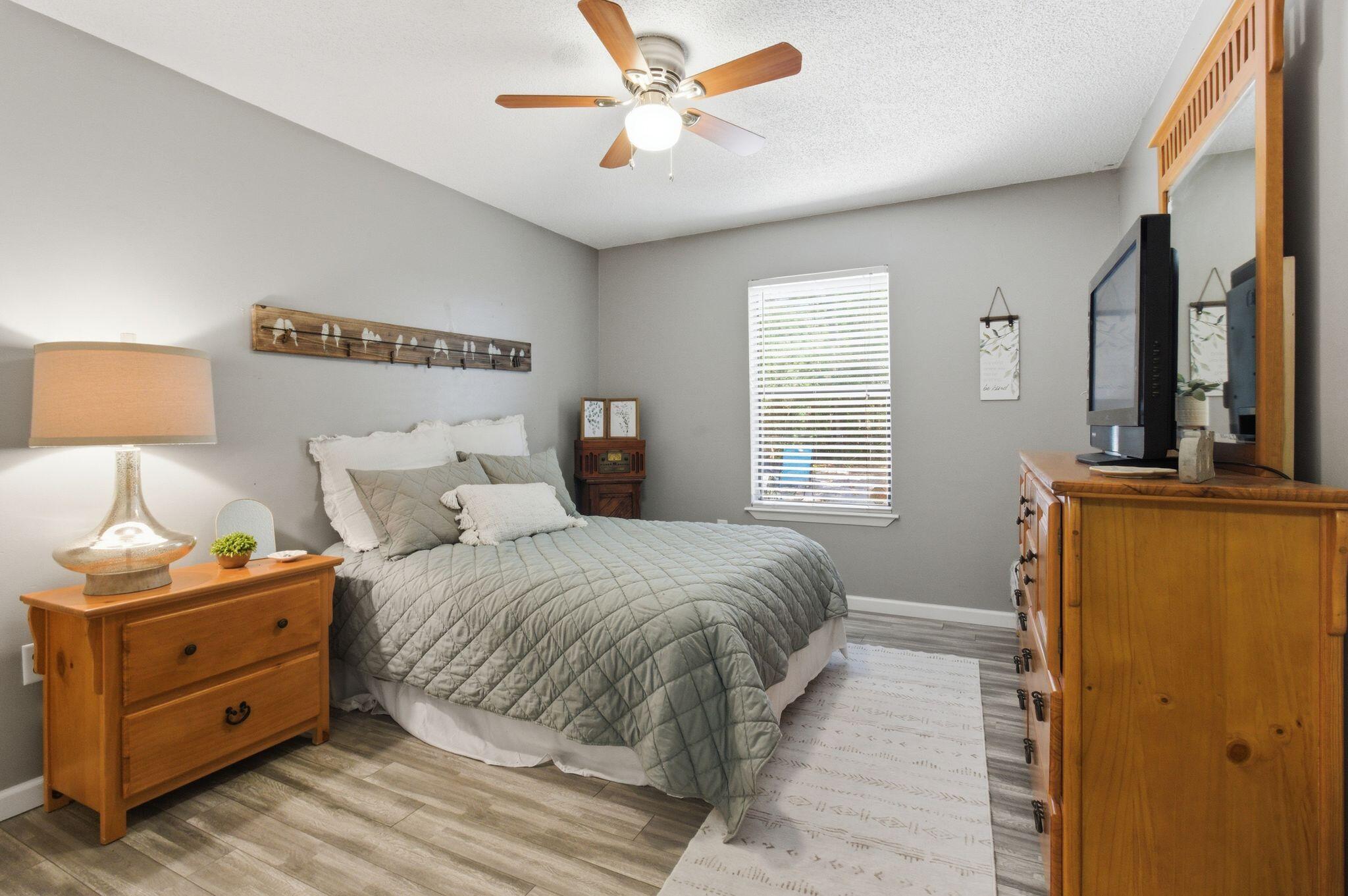 NAVARRE S/D 2ND ADDN - Residential