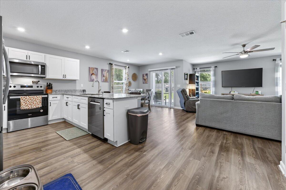 CAT ISLAND ESTATES - Residential