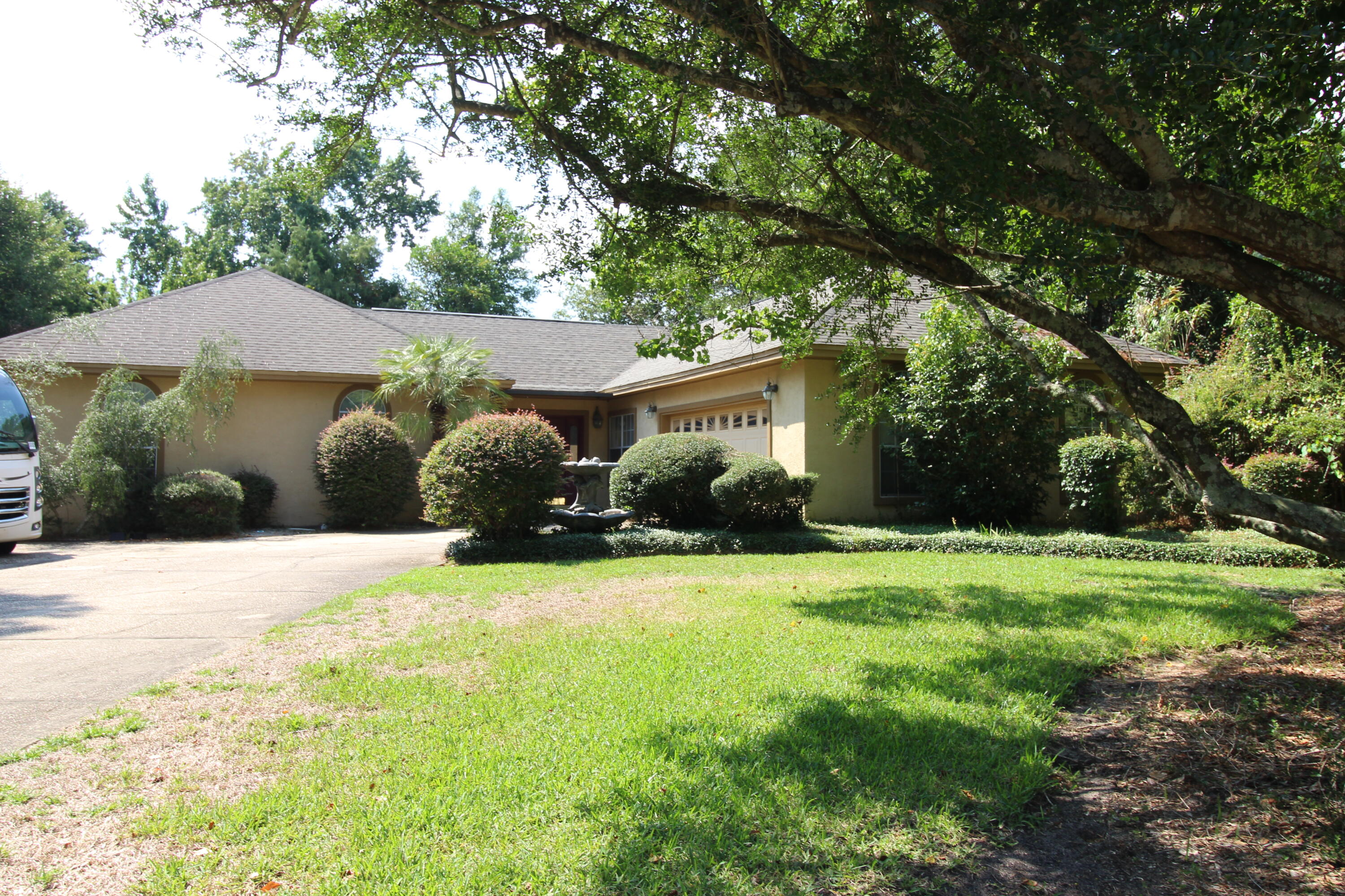 RAINTREE ESTATES #2 - Residential